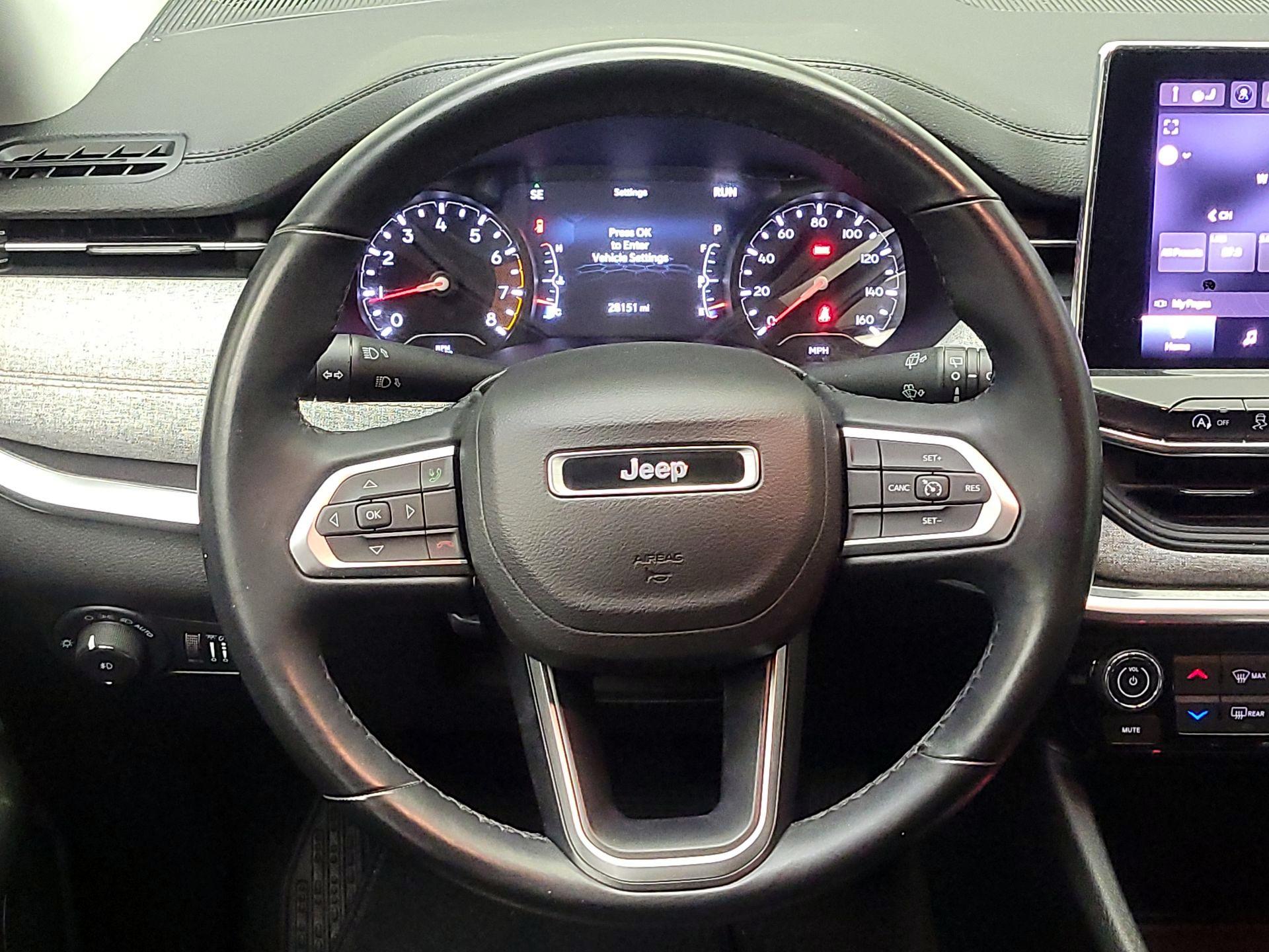 Thumbnail: 2022 Jeep Compass - 10