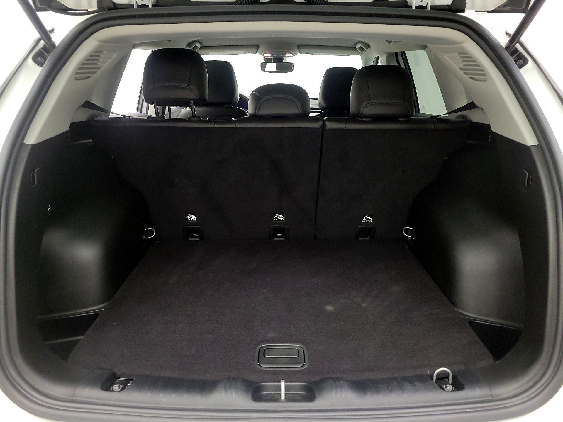 Thumbnail: 2022 Jeep Compass - 20