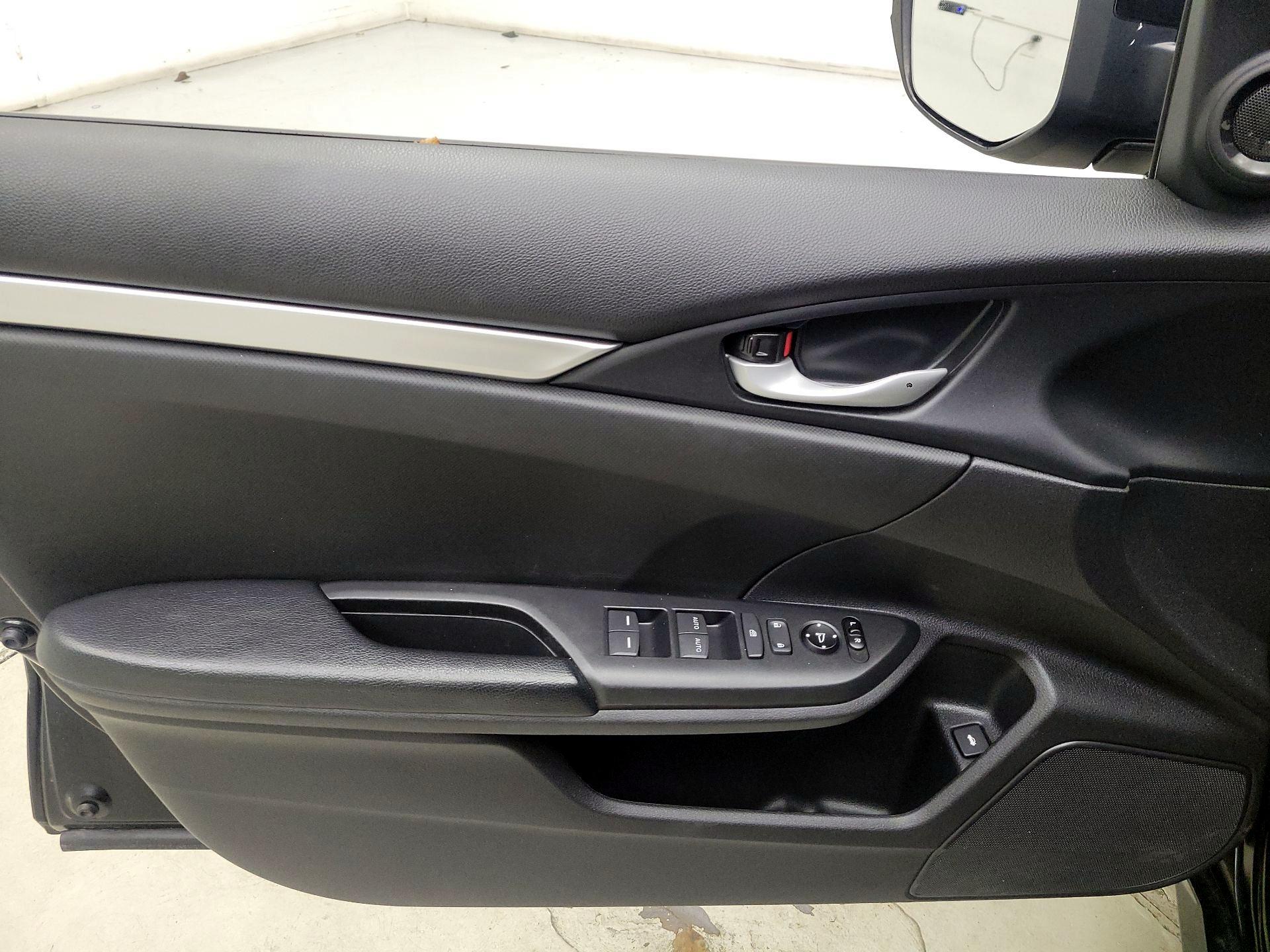 Thumbnail: 2020 Honda Civic - 12