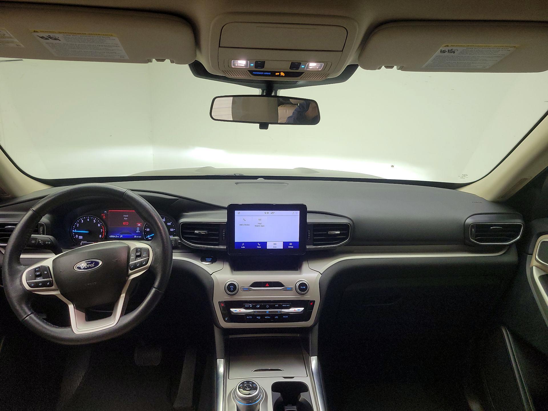 Thumbnail: 2023 Ford Explorer - 9