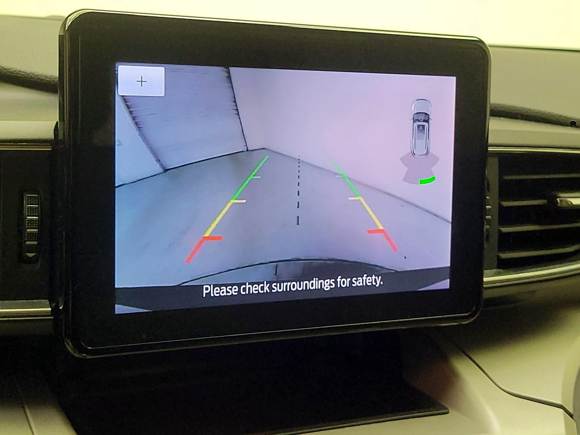 Thumbnail: 2023 Ford Explorer - 14