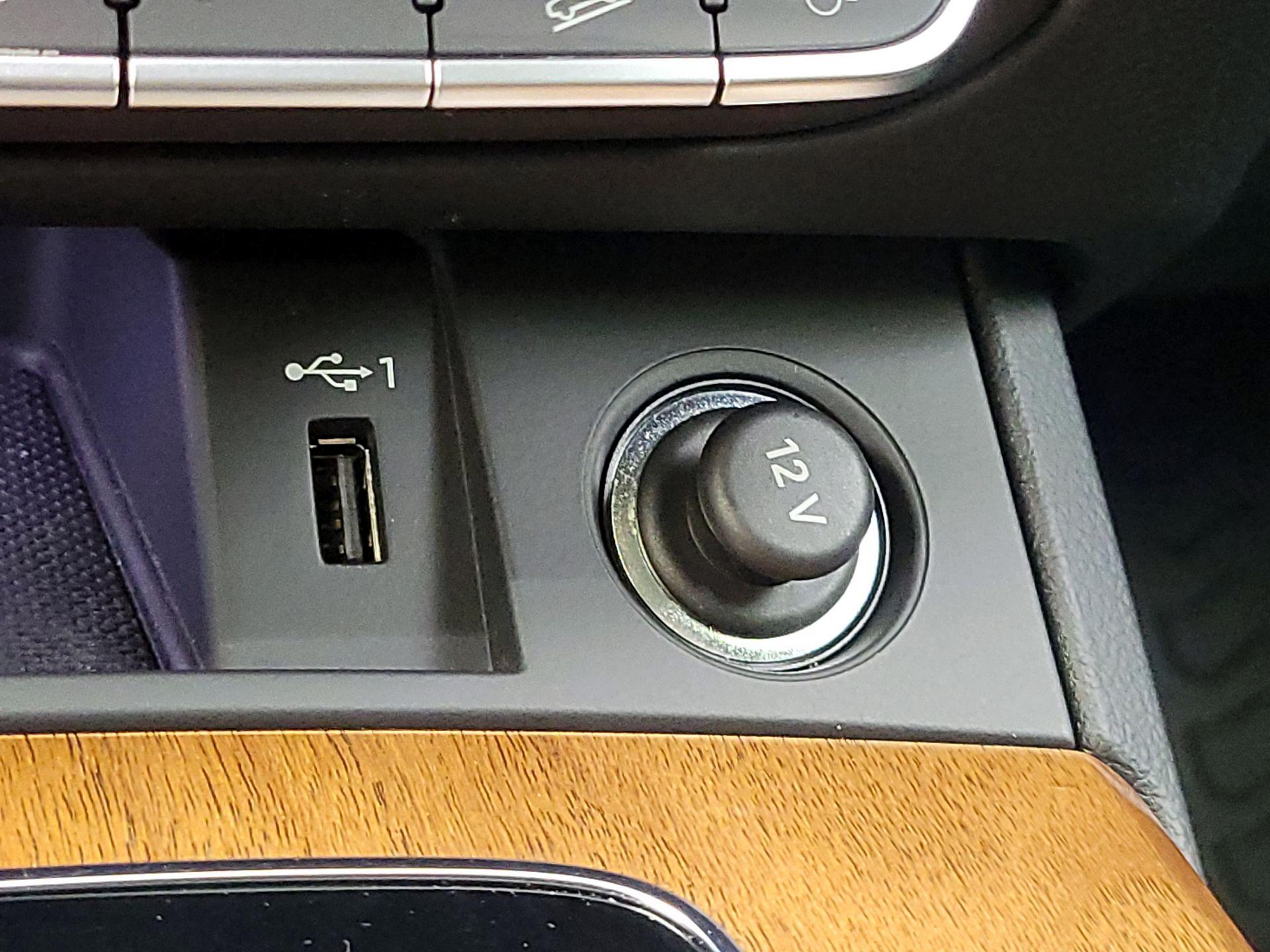 Thumbnail: 2022 Audi Q5 - 18