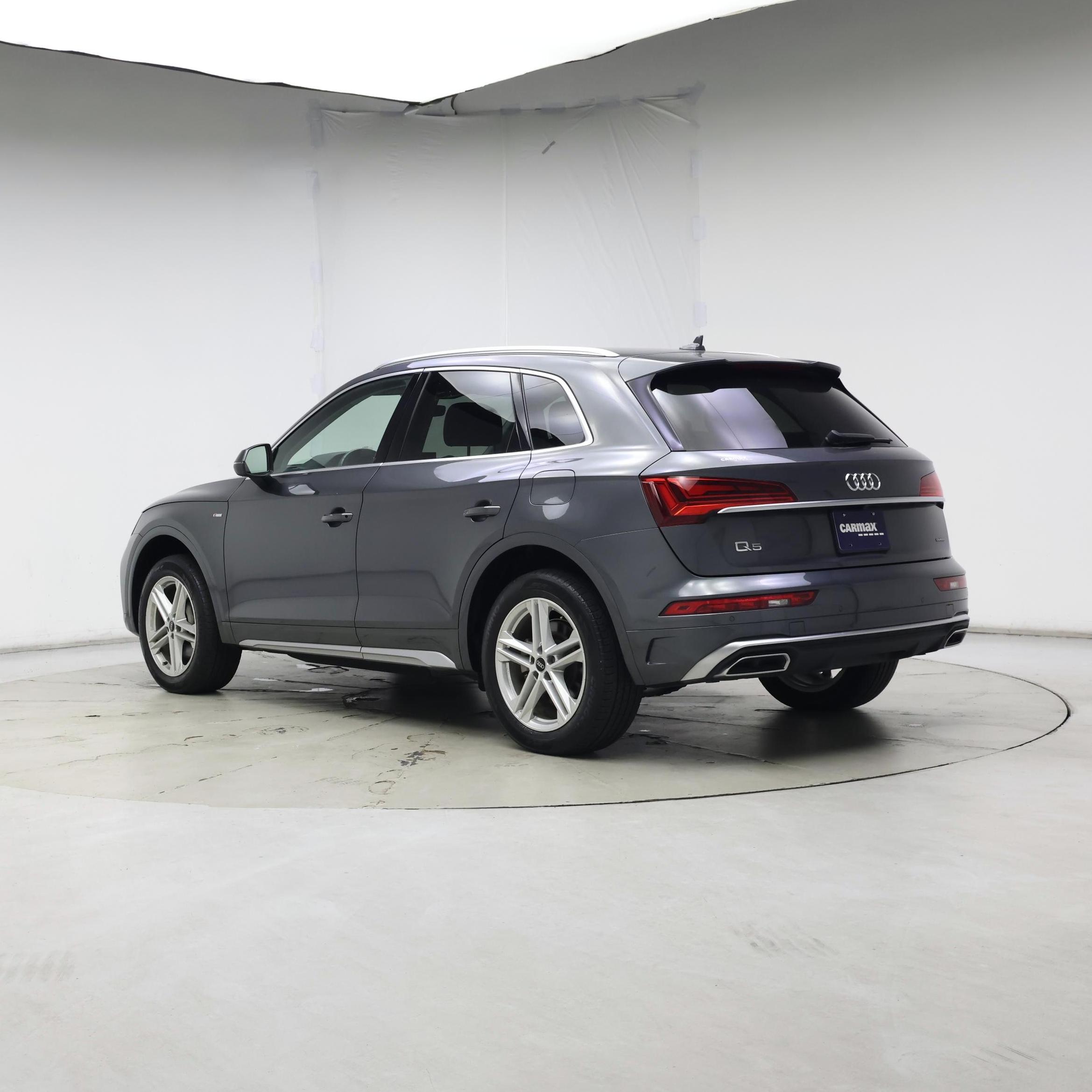 Thumbnail: 2022 Audi Q5 - 2