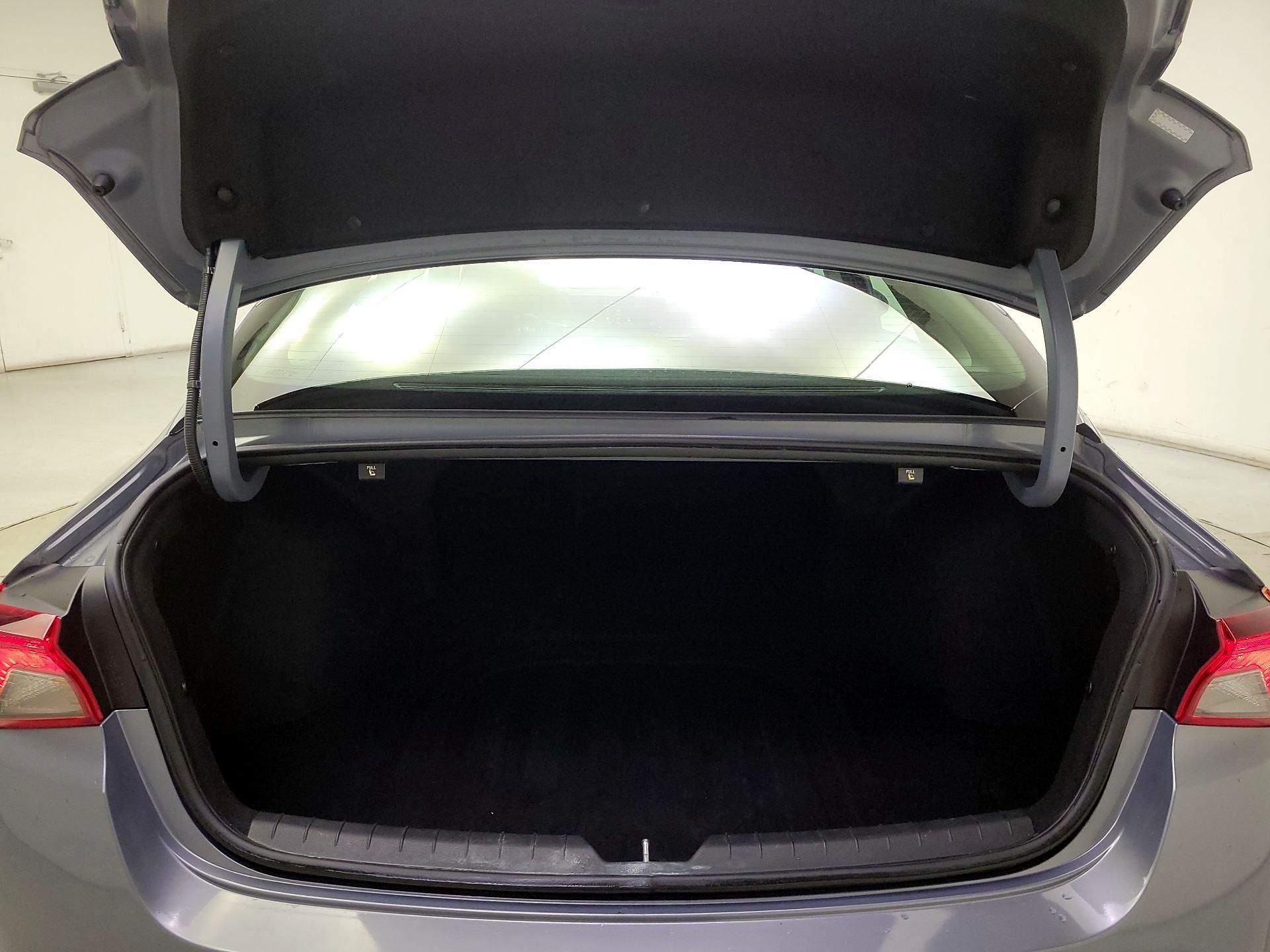 Thumbnail: 2022 Kia K5 - 20