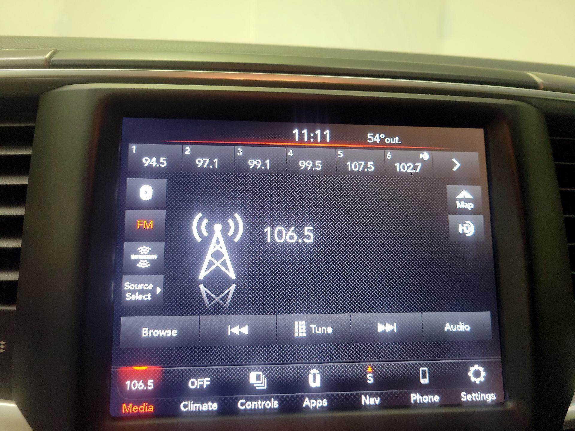 Thumbnail: 2023 RAM 1500 Classic - 15