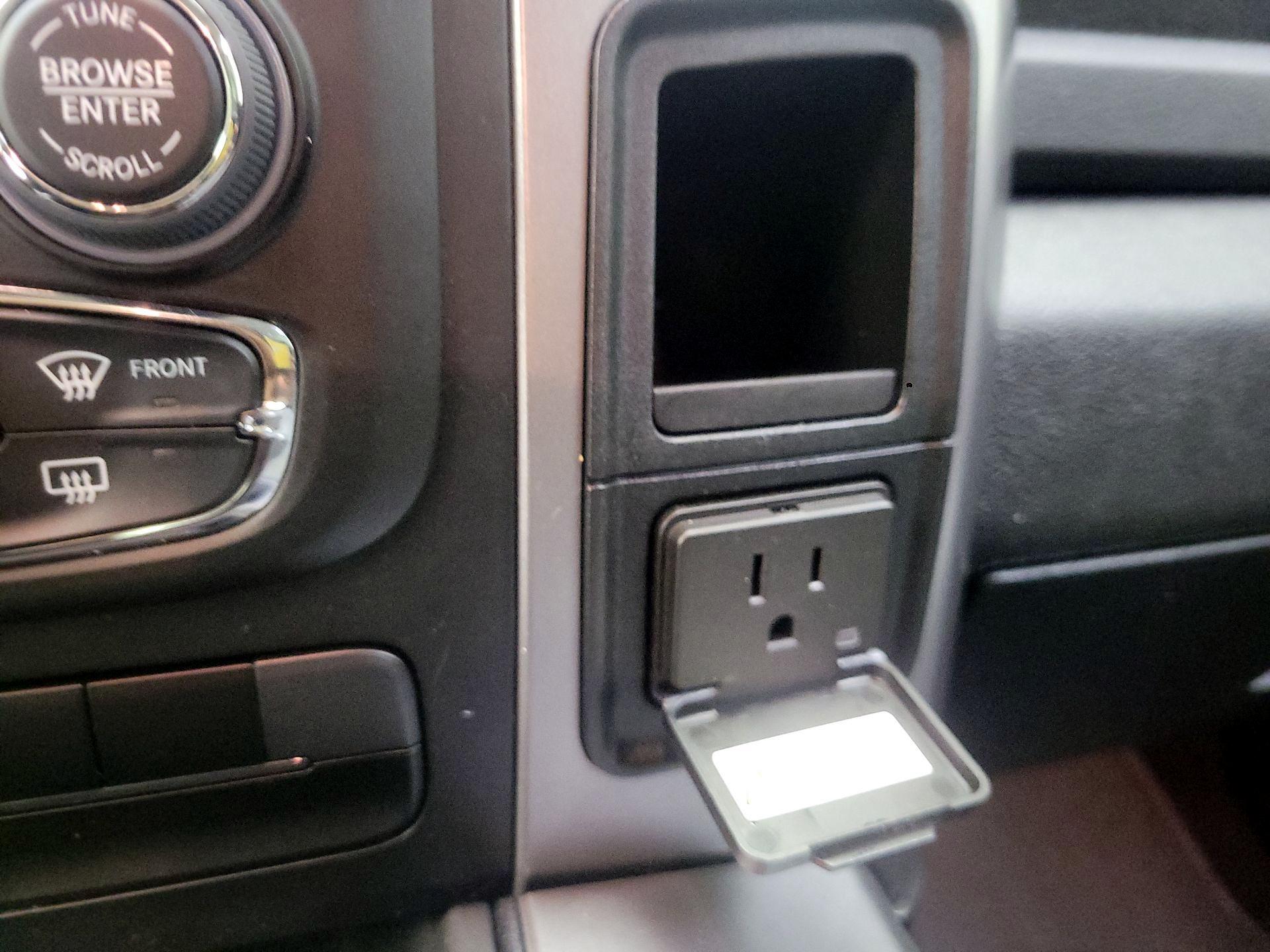 Thumbnail: 2023 RAM 1500 Classic - 18