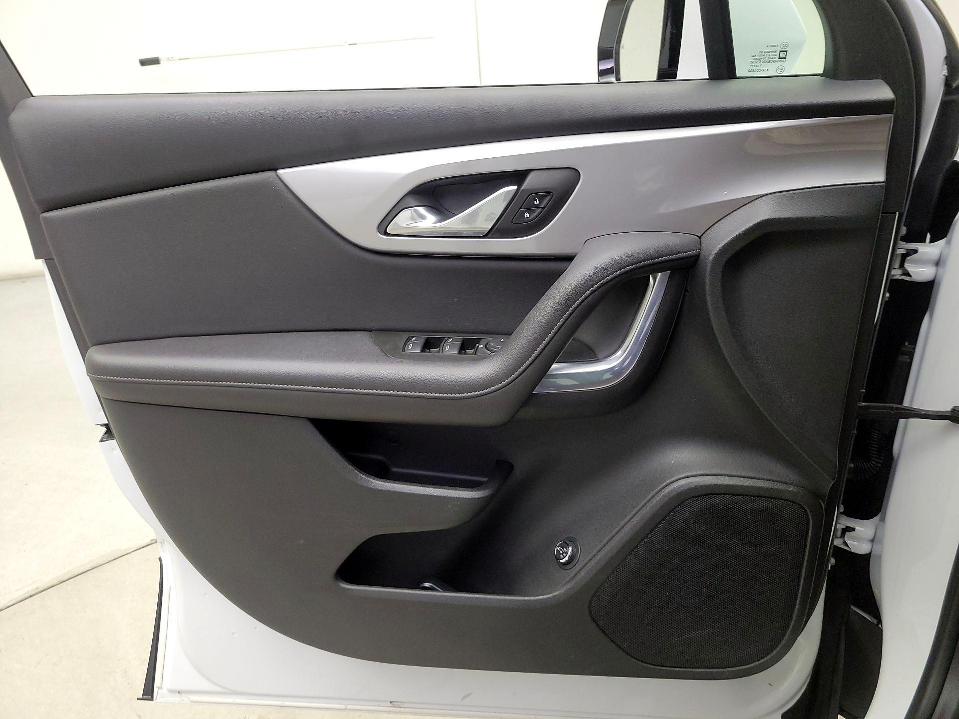 Thumbnail: 2022 Chevrolet Blazer - 12