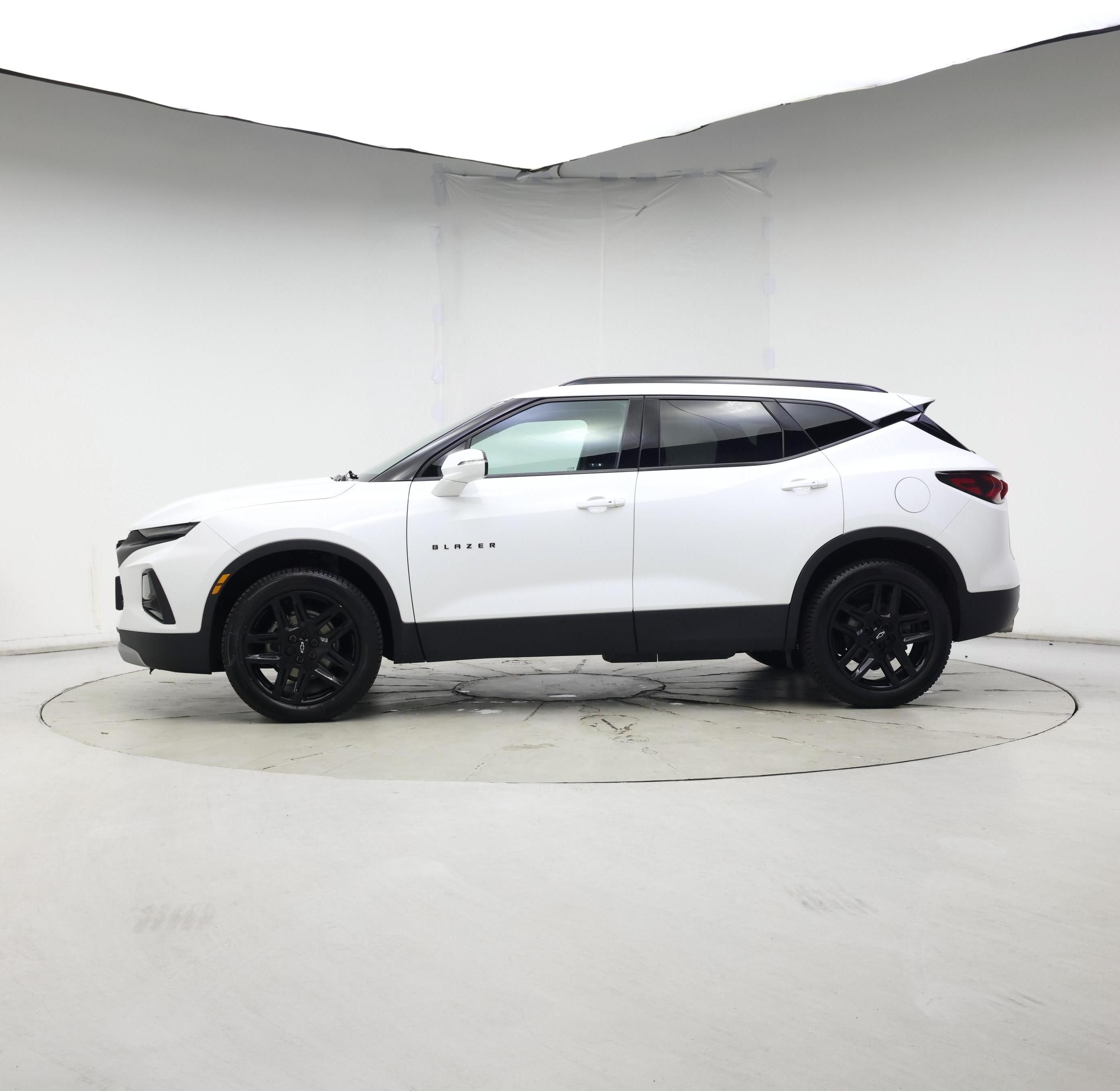 Thumbnail: 2022 Chevrolet Blazer - 3