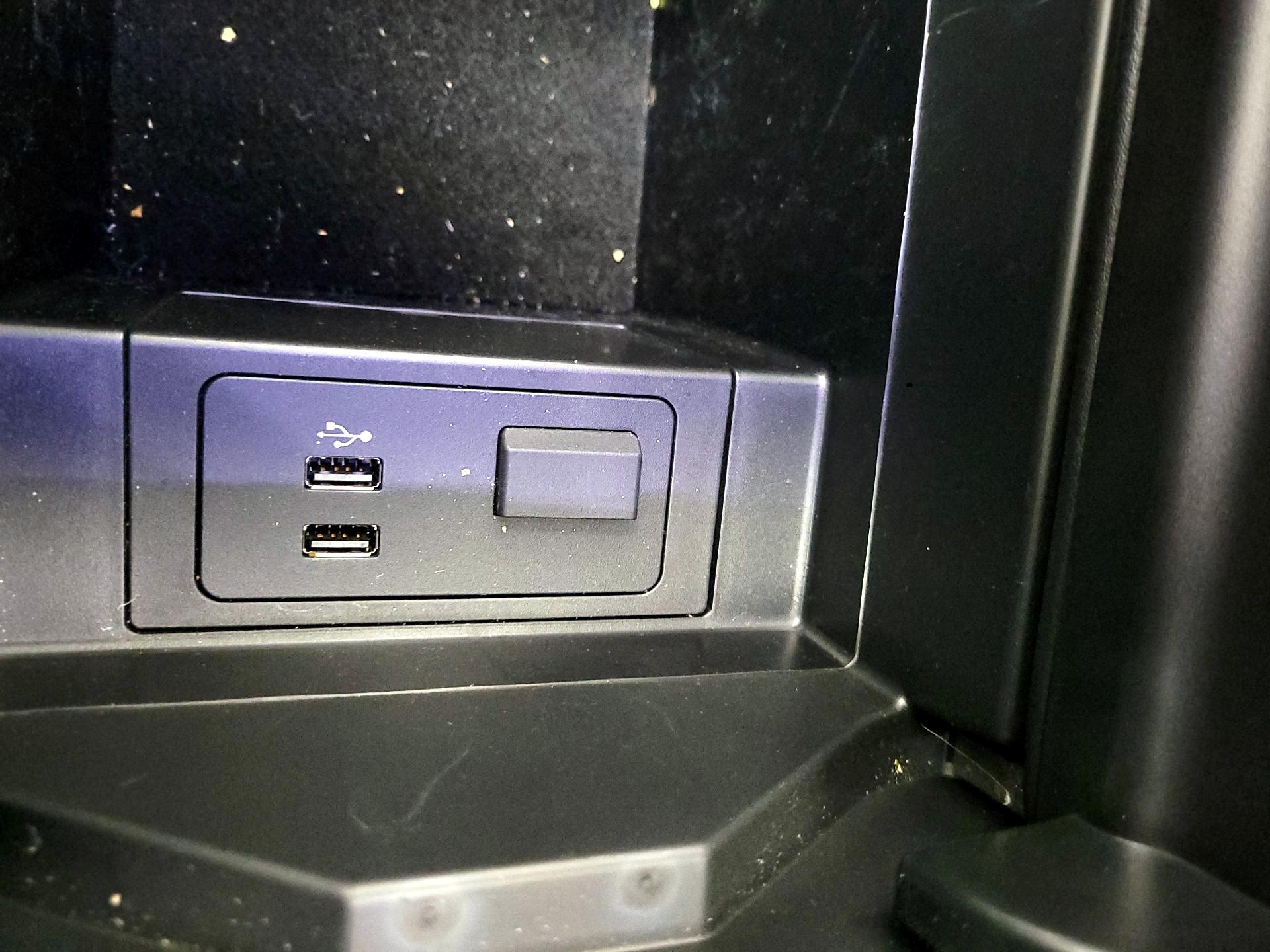 Thumbnail: 2023 Mazda CX-9 - 18