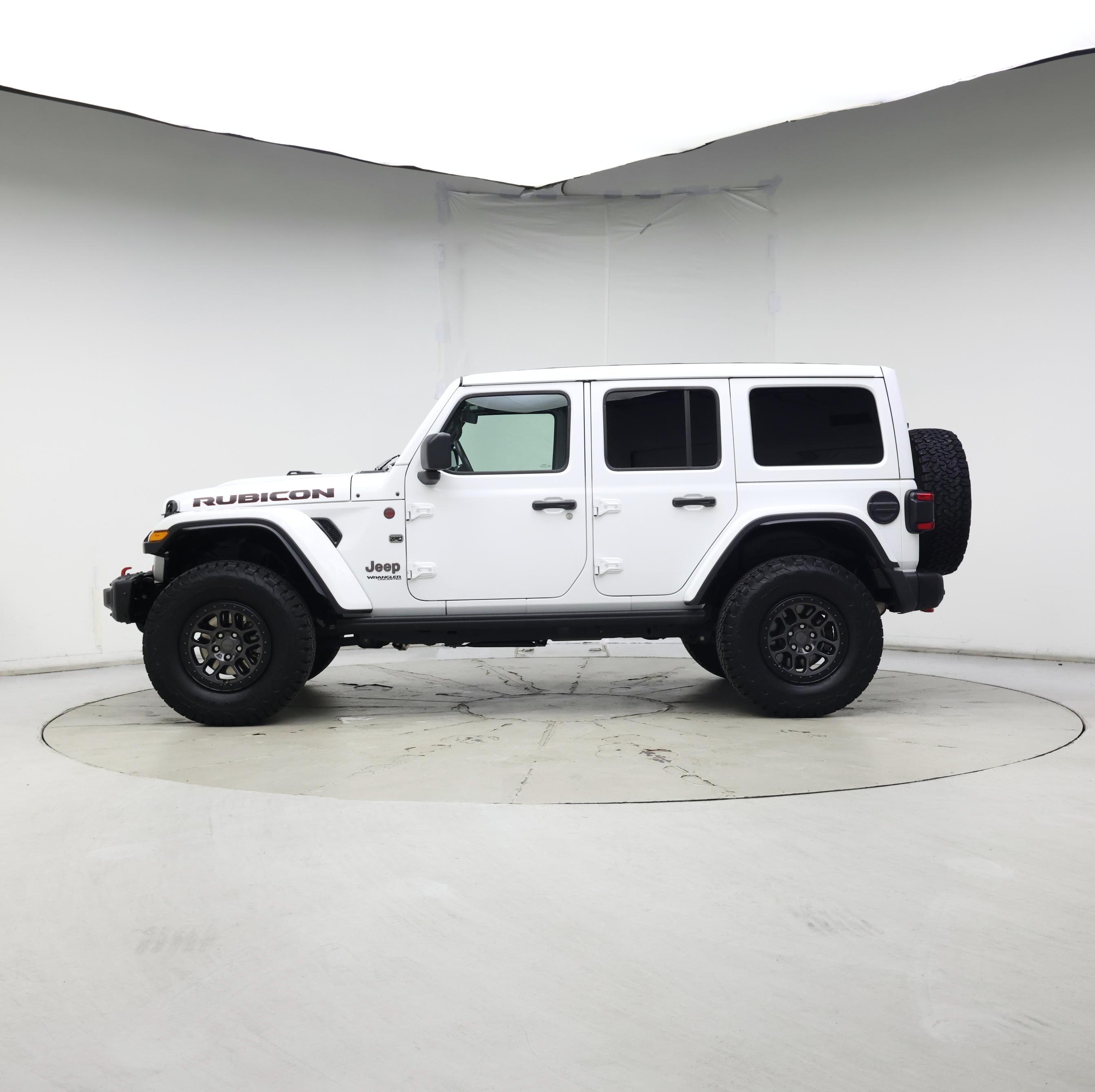 Thumbnail: 2021 Jeep Wrangler - 3