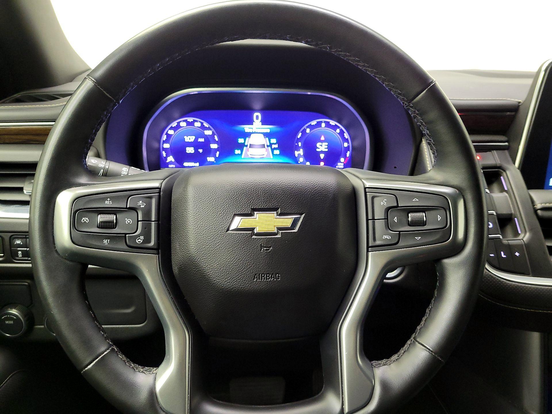 Thumbnail: 2023 Chevrolet Suburban - 10