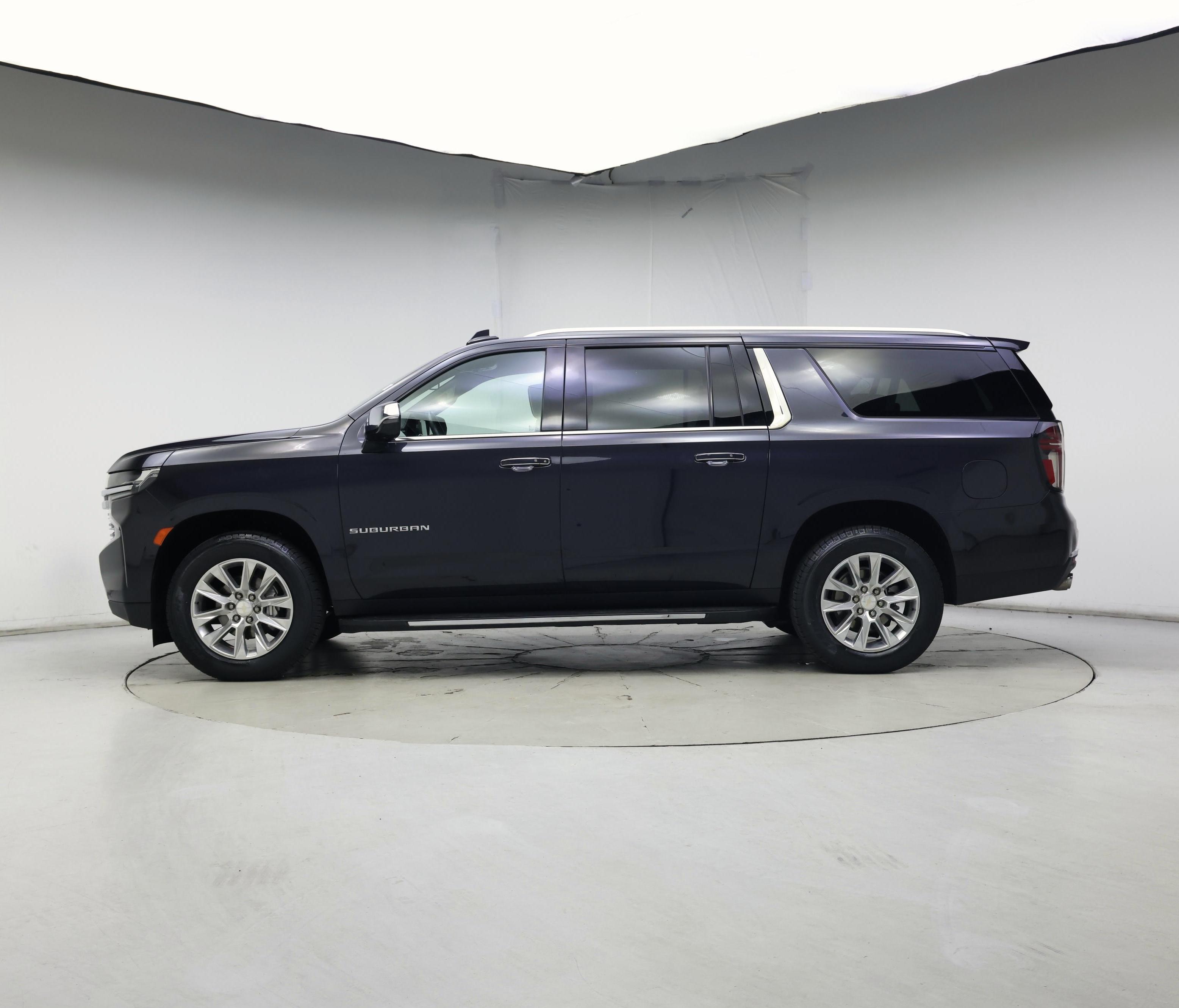 Thumbnail: 2023 Chevrolet Suburban - 3