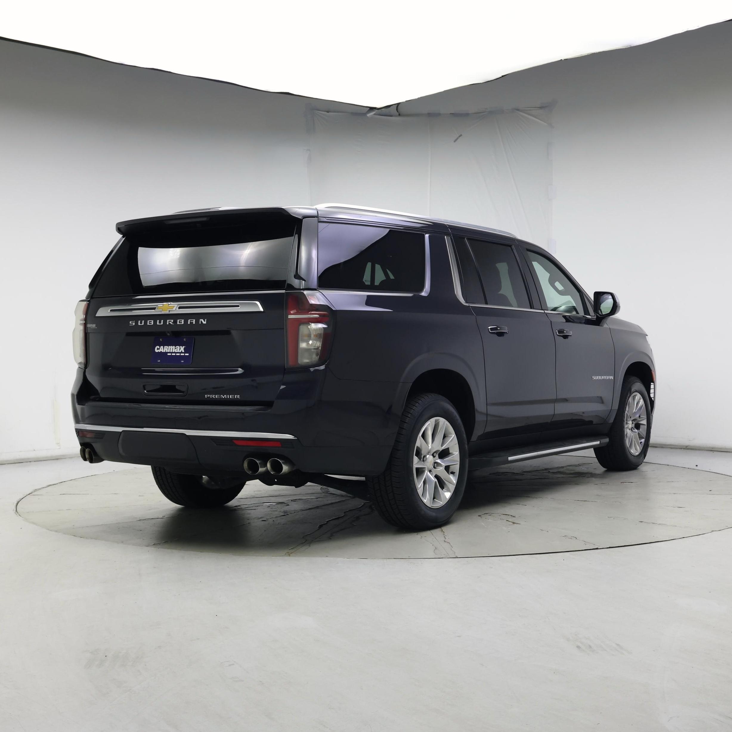 Thumbnail: 2023 Chevrolet Suburban - 8