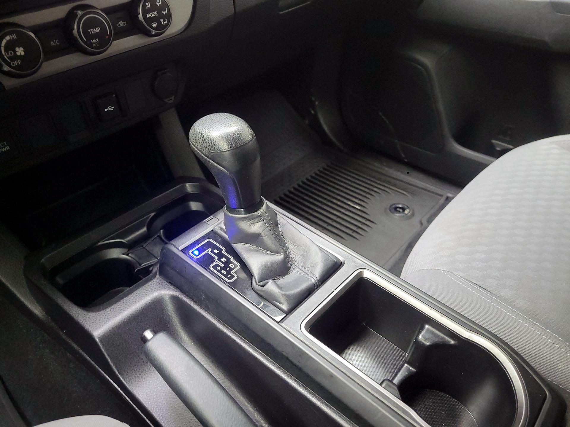 Thumbnail: 2023 Toyota Tacoma - 18