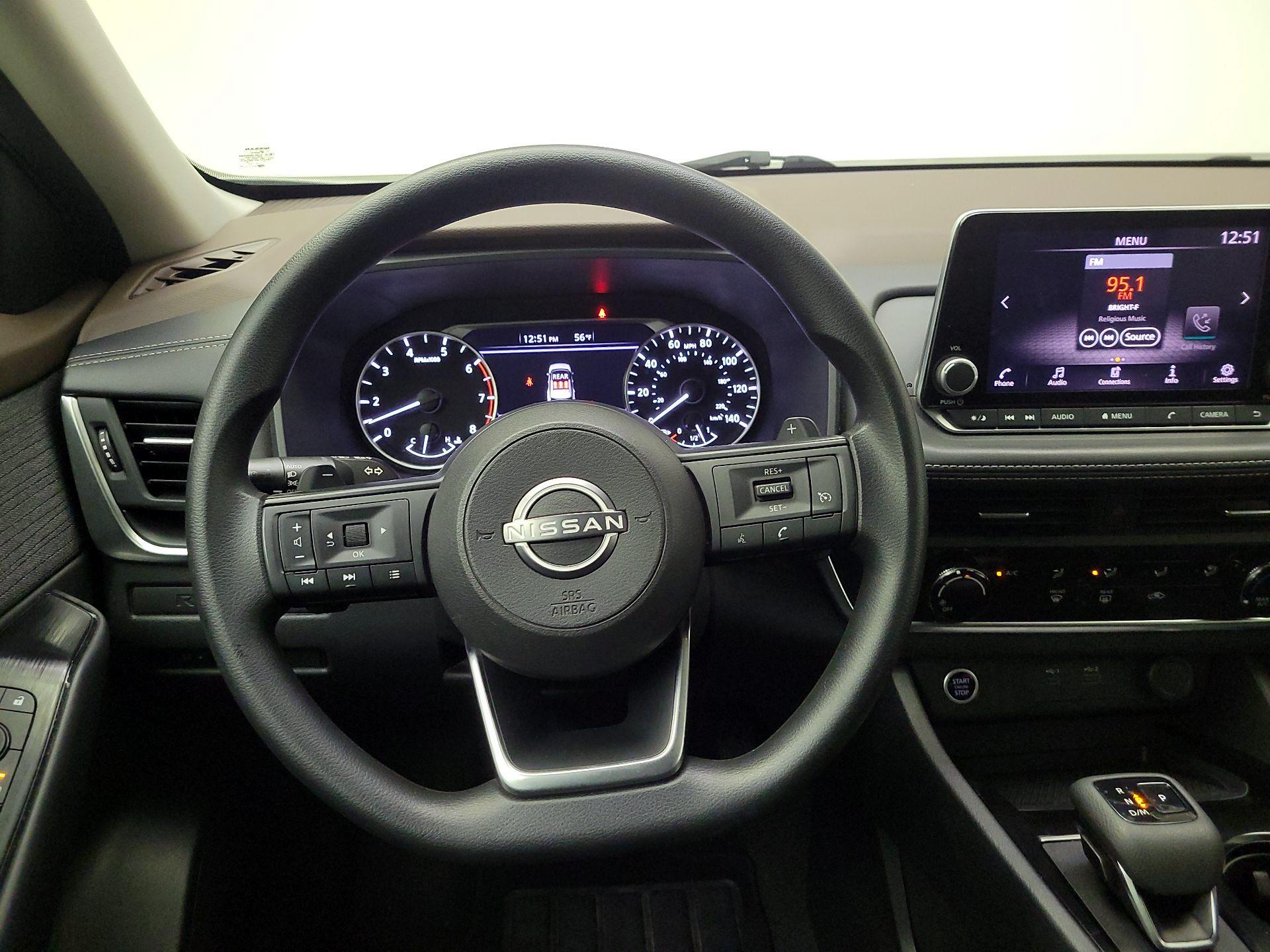 Thumbnail: 2023 Nissan Rogue - 10