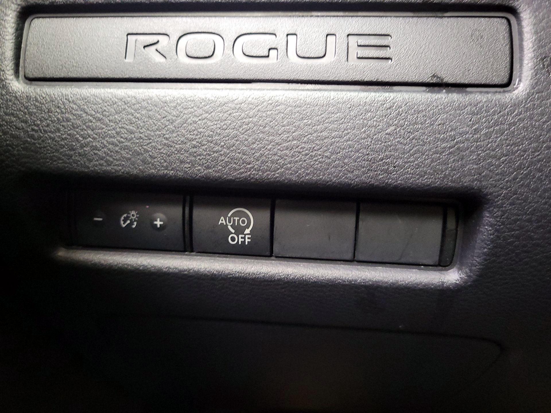 Thumbnail: 2023 Nissan Rogue - 13