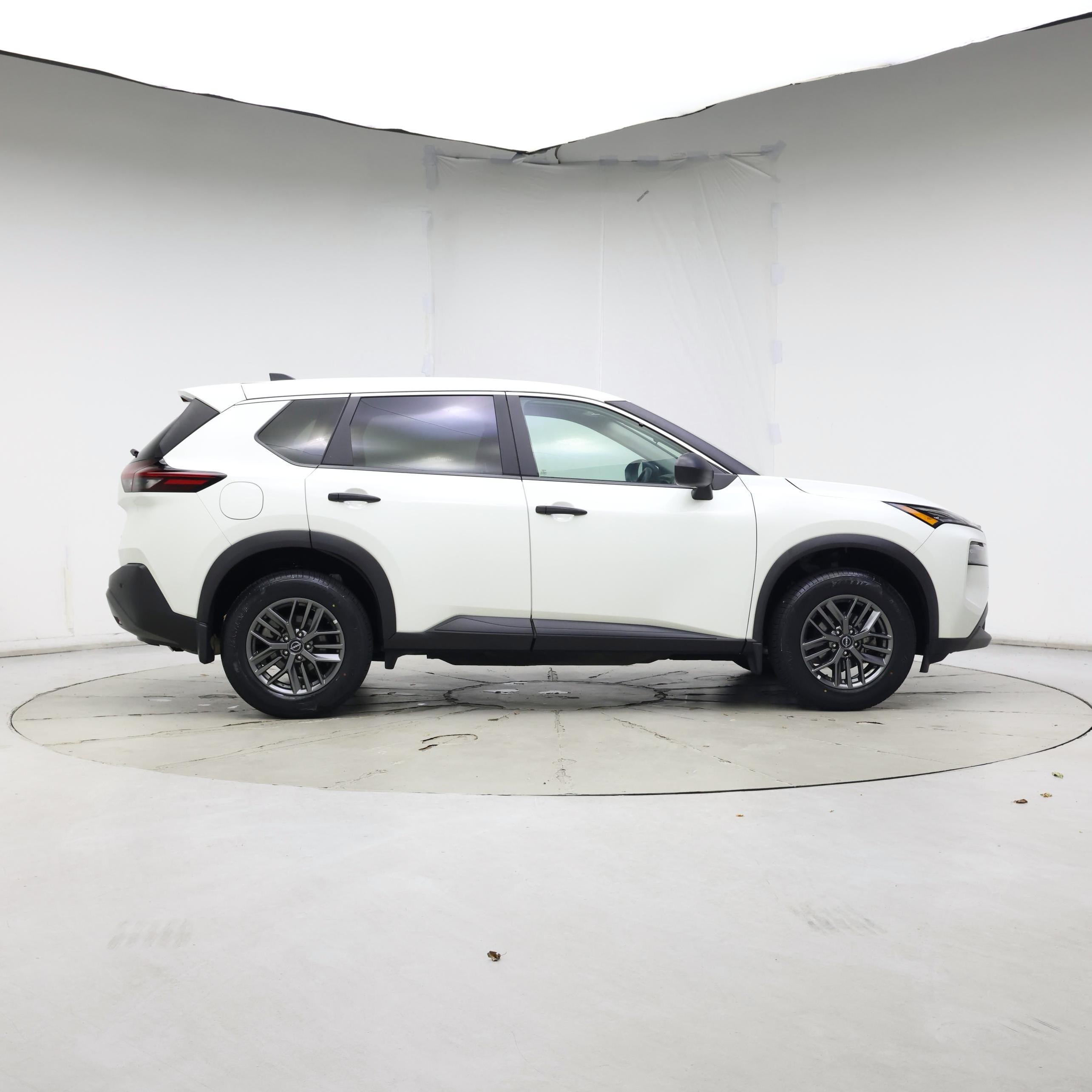 Thumbnail: 2023 Nissan Rogue - 7