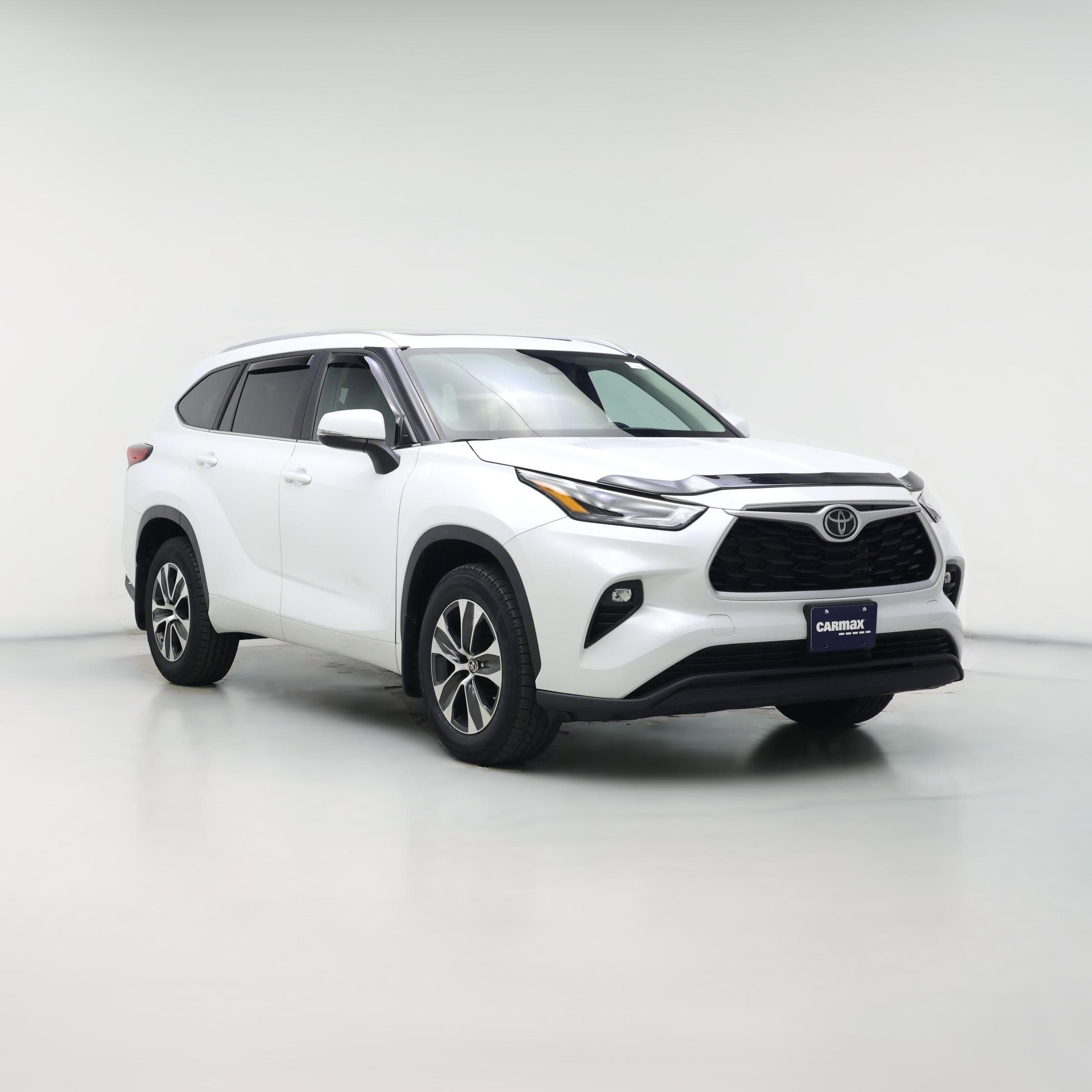 Thumbnail: 2023 Toyota Highlander - 1
