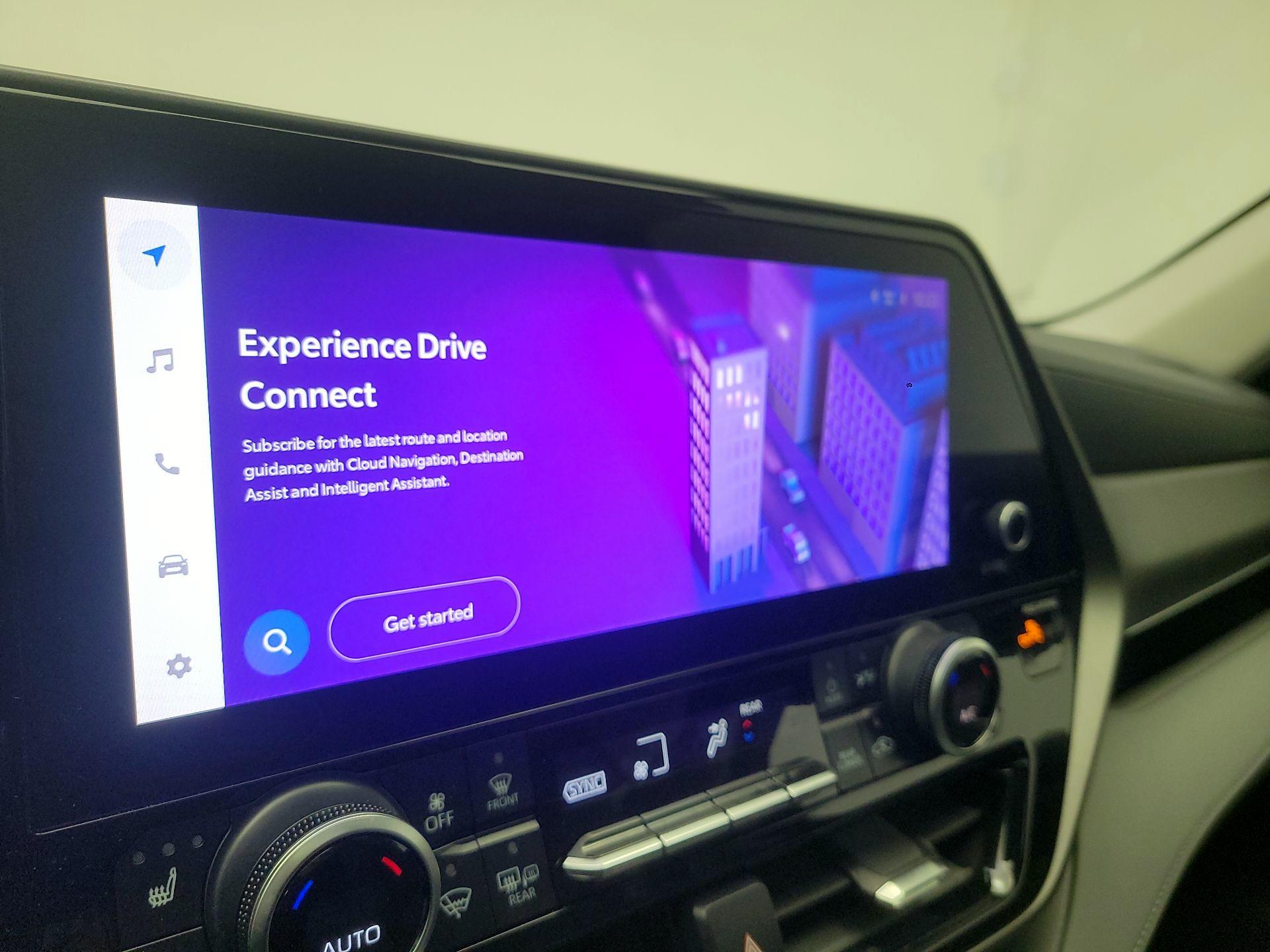 Thumbnail: 2023 Toyota Highlander - 14