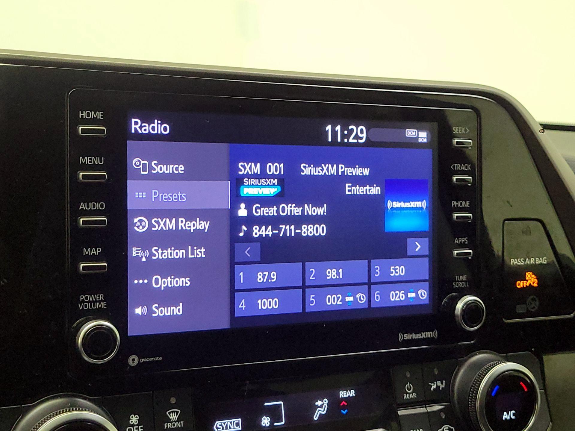 Thumbnail: 2022 Toyota Highlander - 15