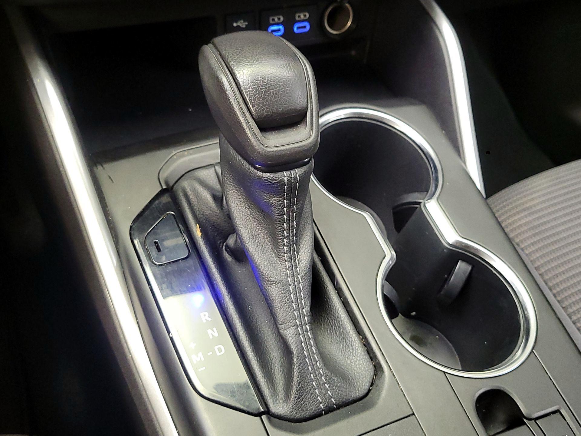 Thumbnail: 2022 Toyota Highlander - 17