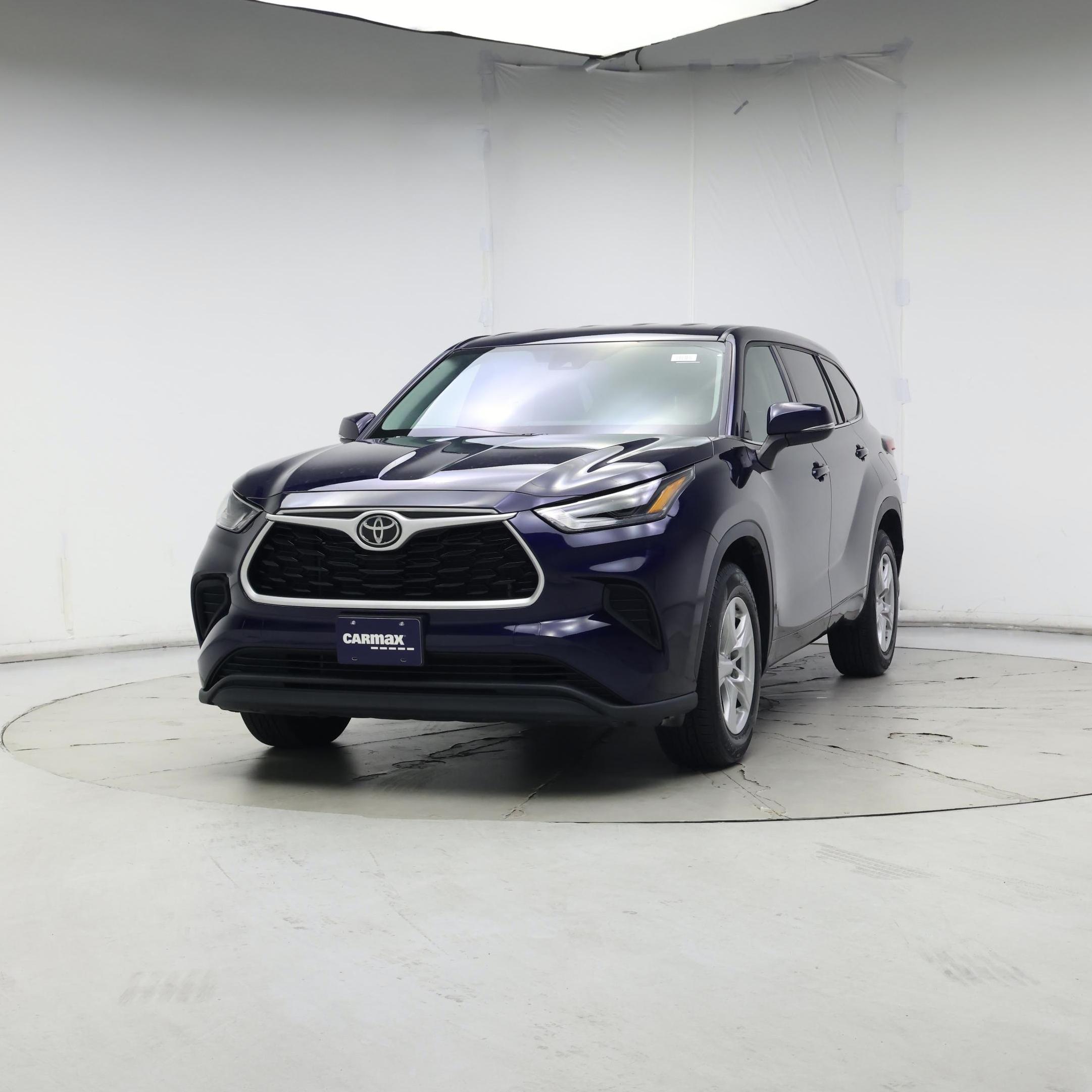 Thumbnail: 2022 Toyota Highlander - 4