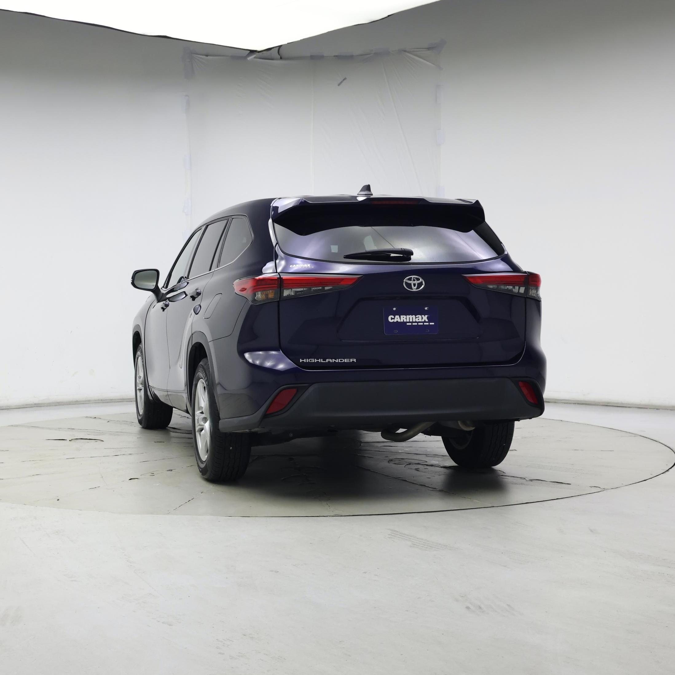 Thumbnail: 2022 Toyota Highlander - 6