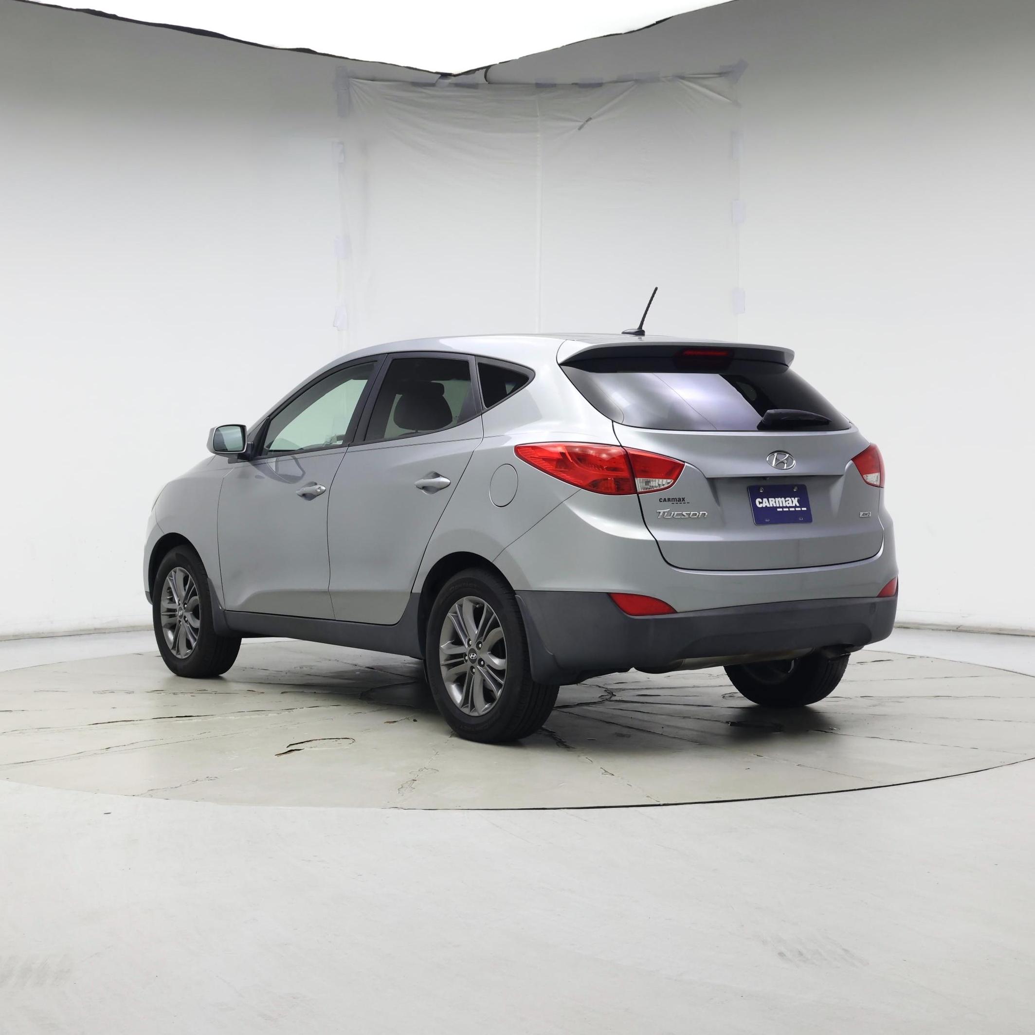 Thumbnail: 2015 Hyundai Tucson - 2