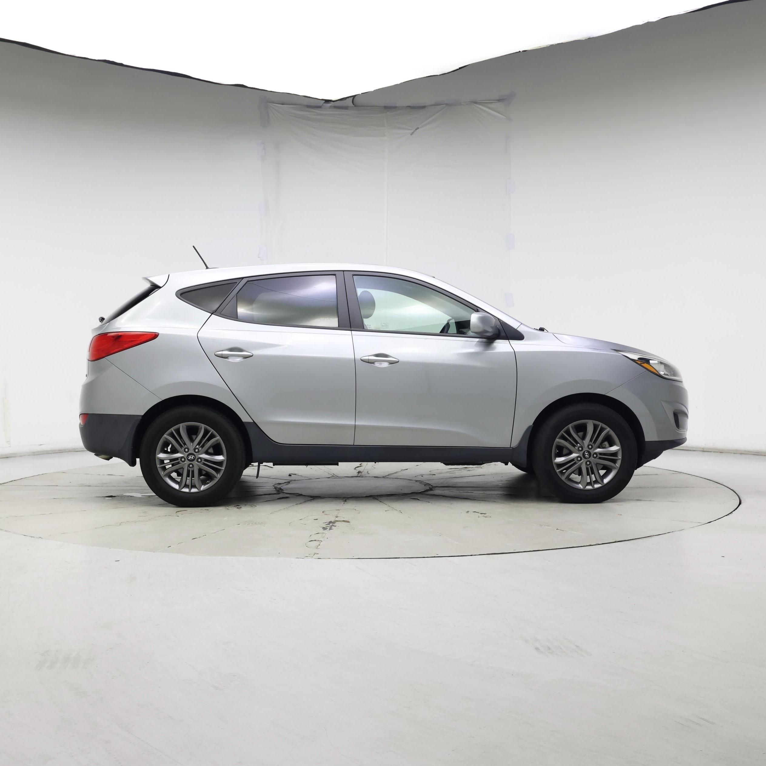 Thumbnail: 2015 Hyundai Tucson - 7