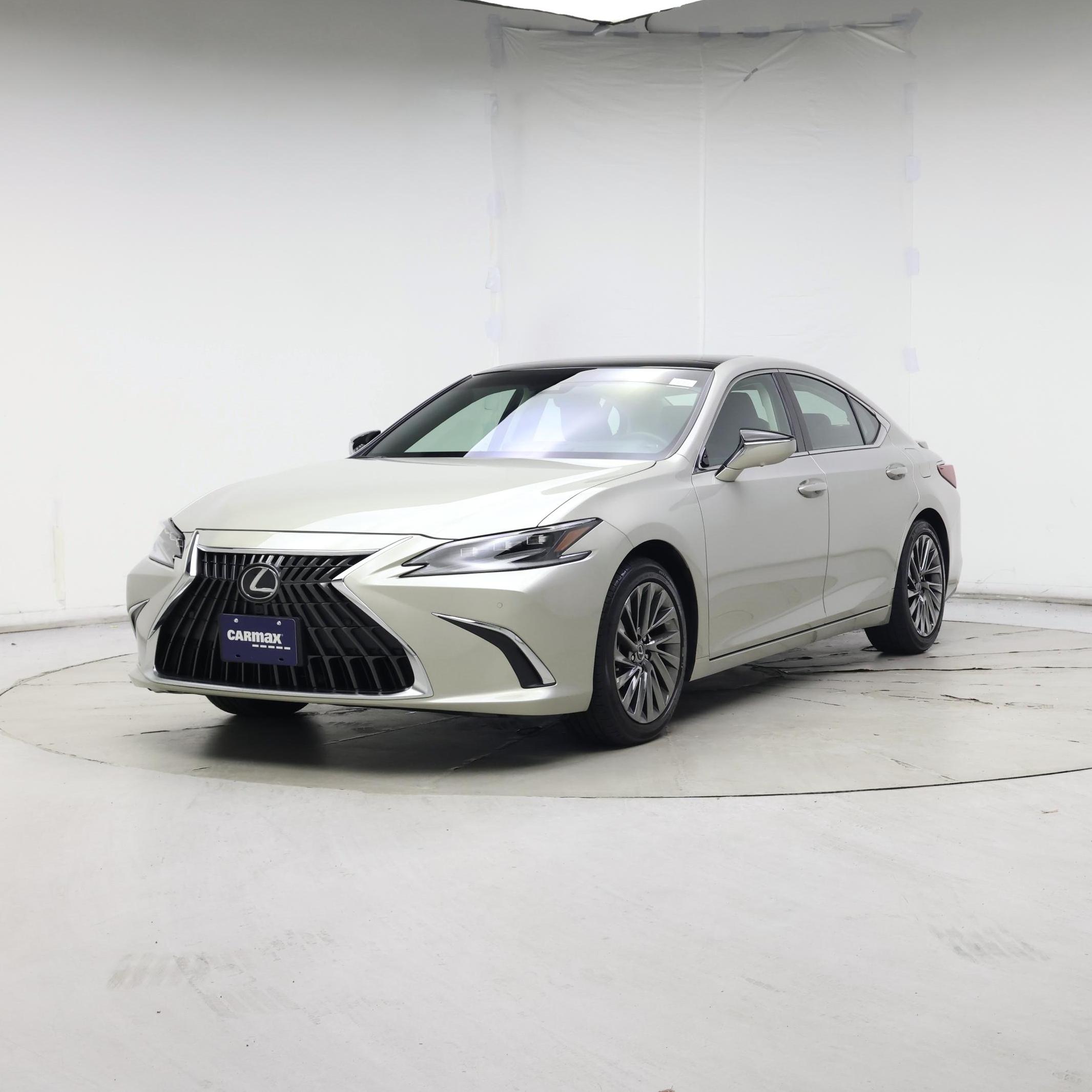 Thumbnail: 2025 Lexus ES - 4