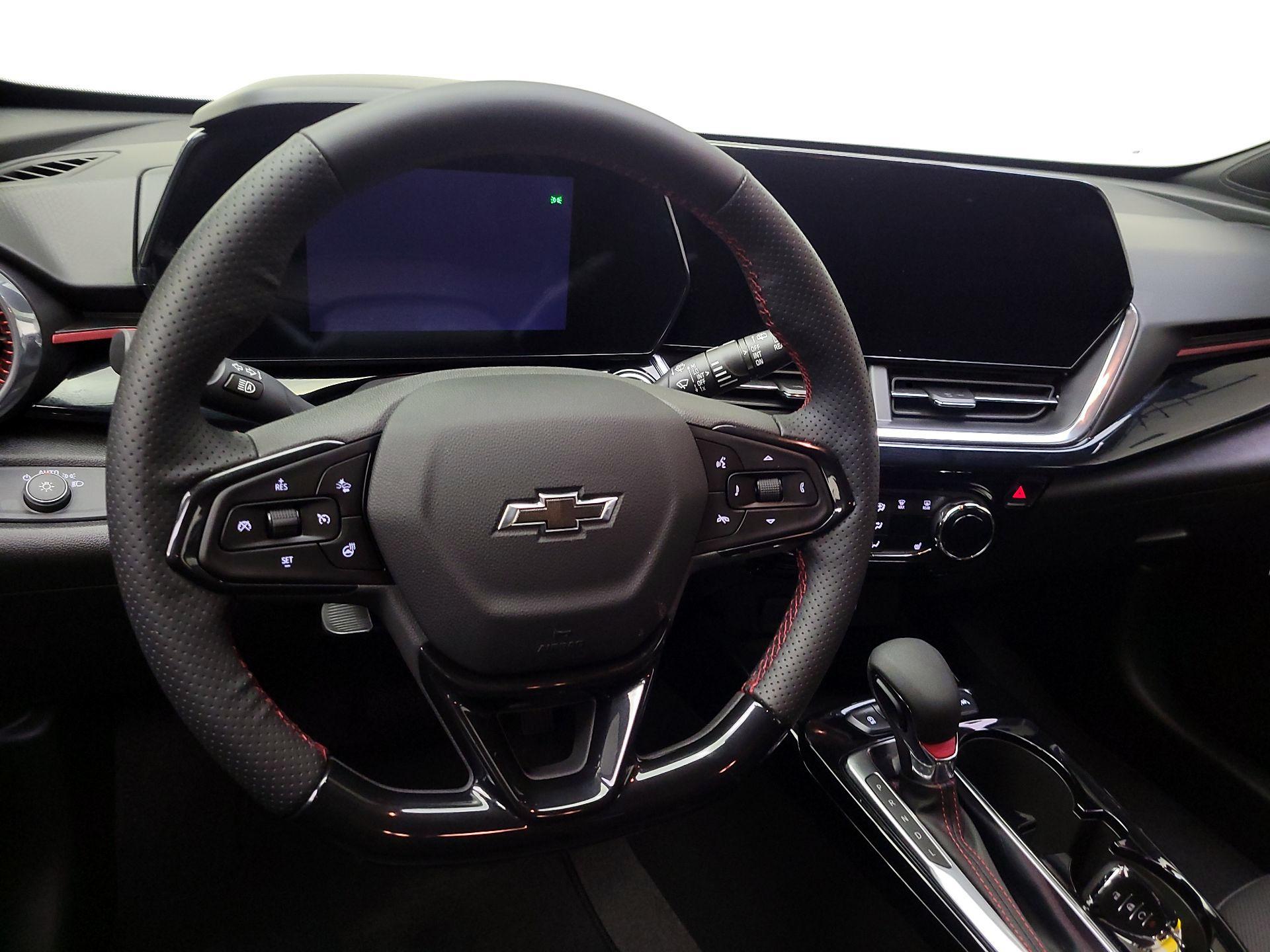 Thumbnail: 2025 Chevrolet Trax - 10