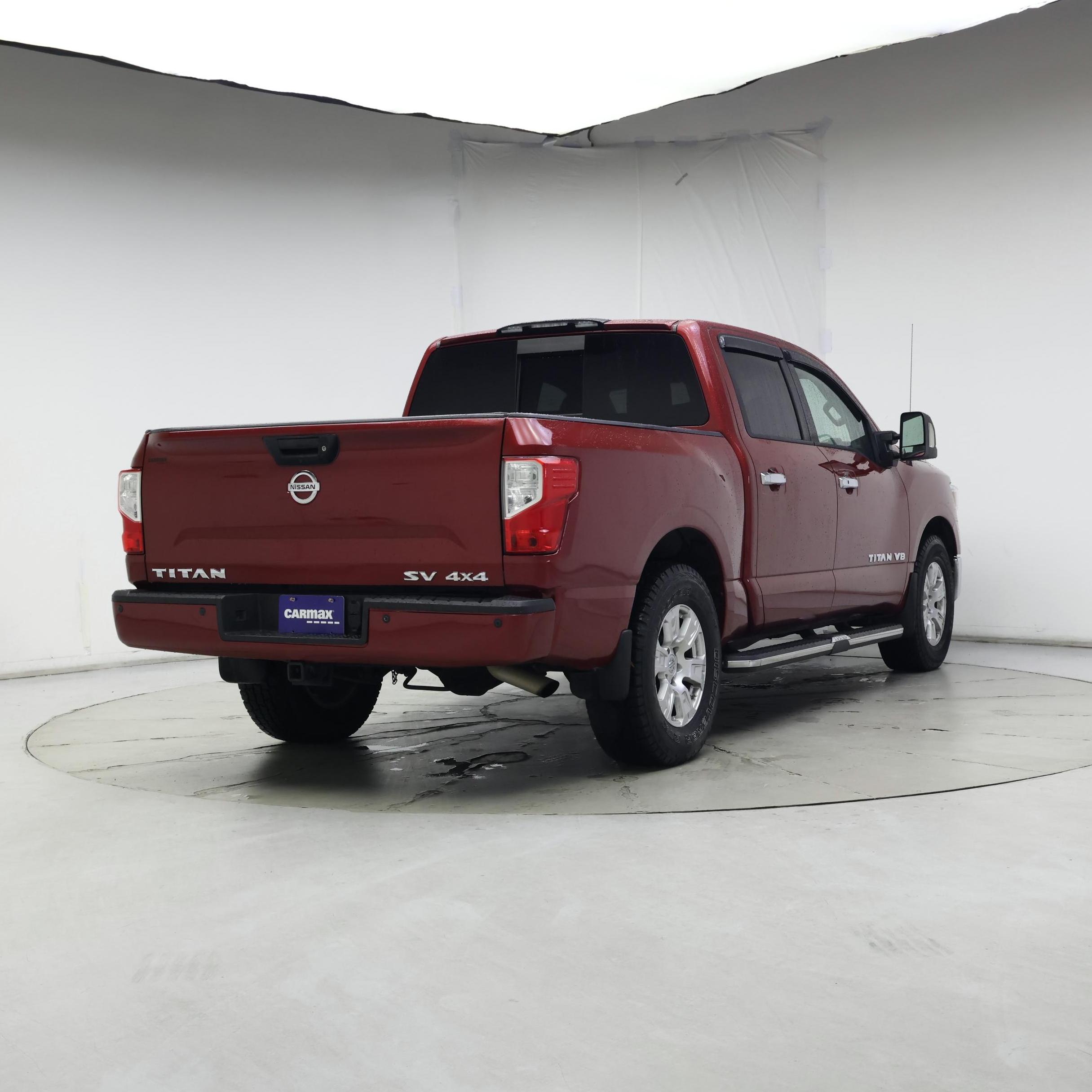 Thumbnail: 2018 Nissan Titan - 8