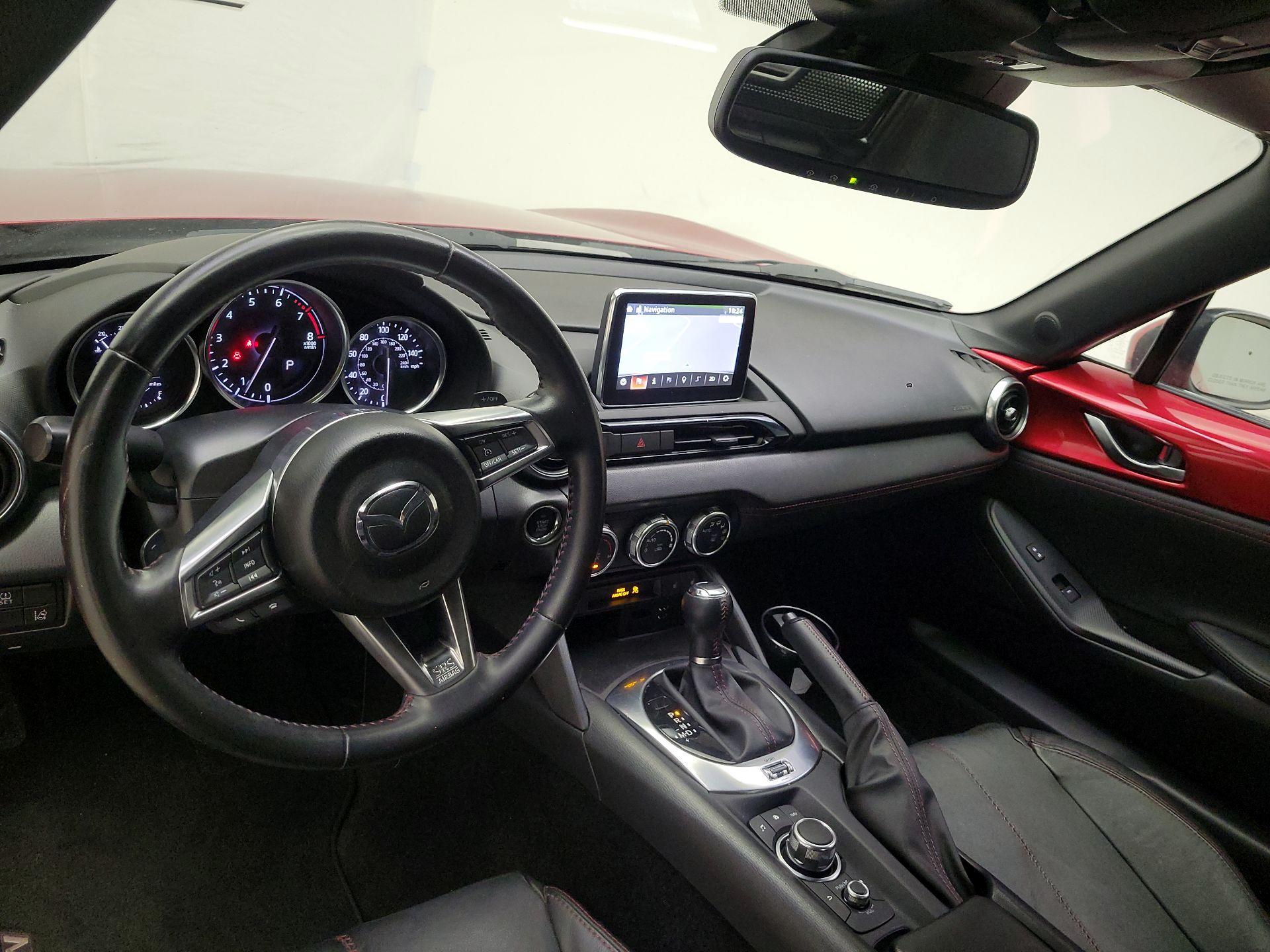 Thumbnail: 2017 Mazda MX-5 Miata - 9