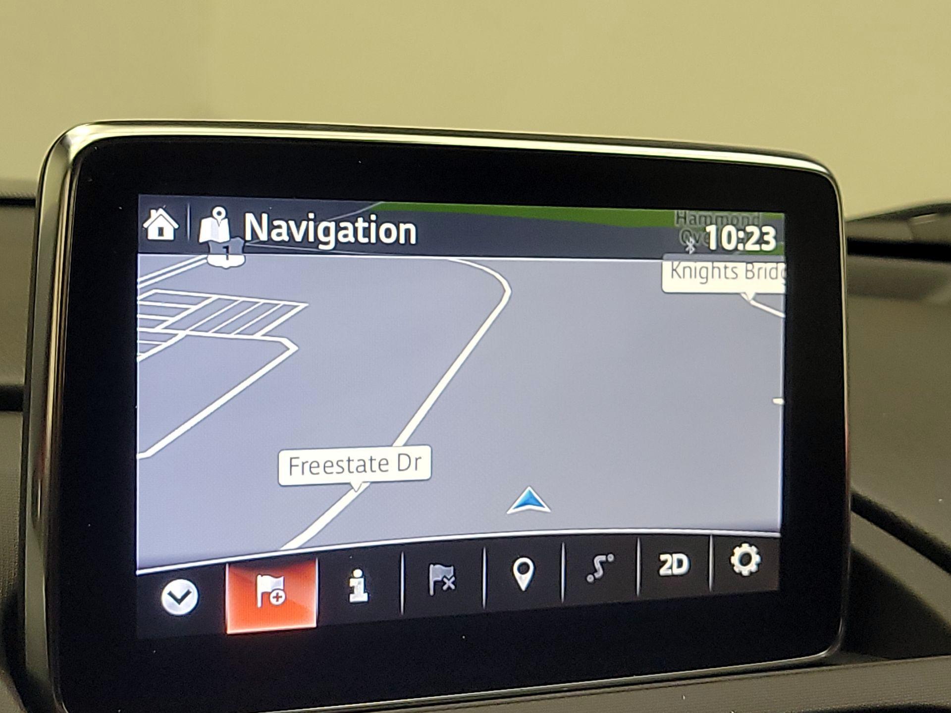 Thumbnail: 2017 Mazda MX-5 Miata - 14