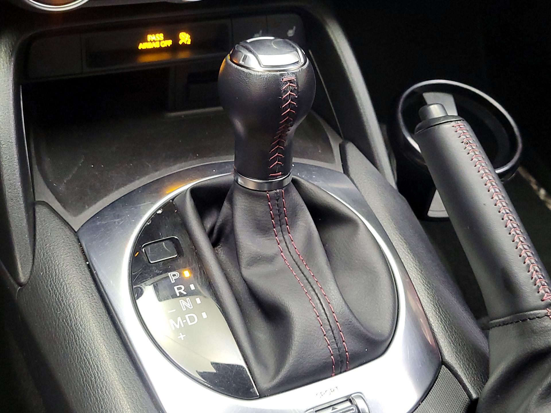 Thumbnail: 2017 Mazda MX-5 Miata - 17