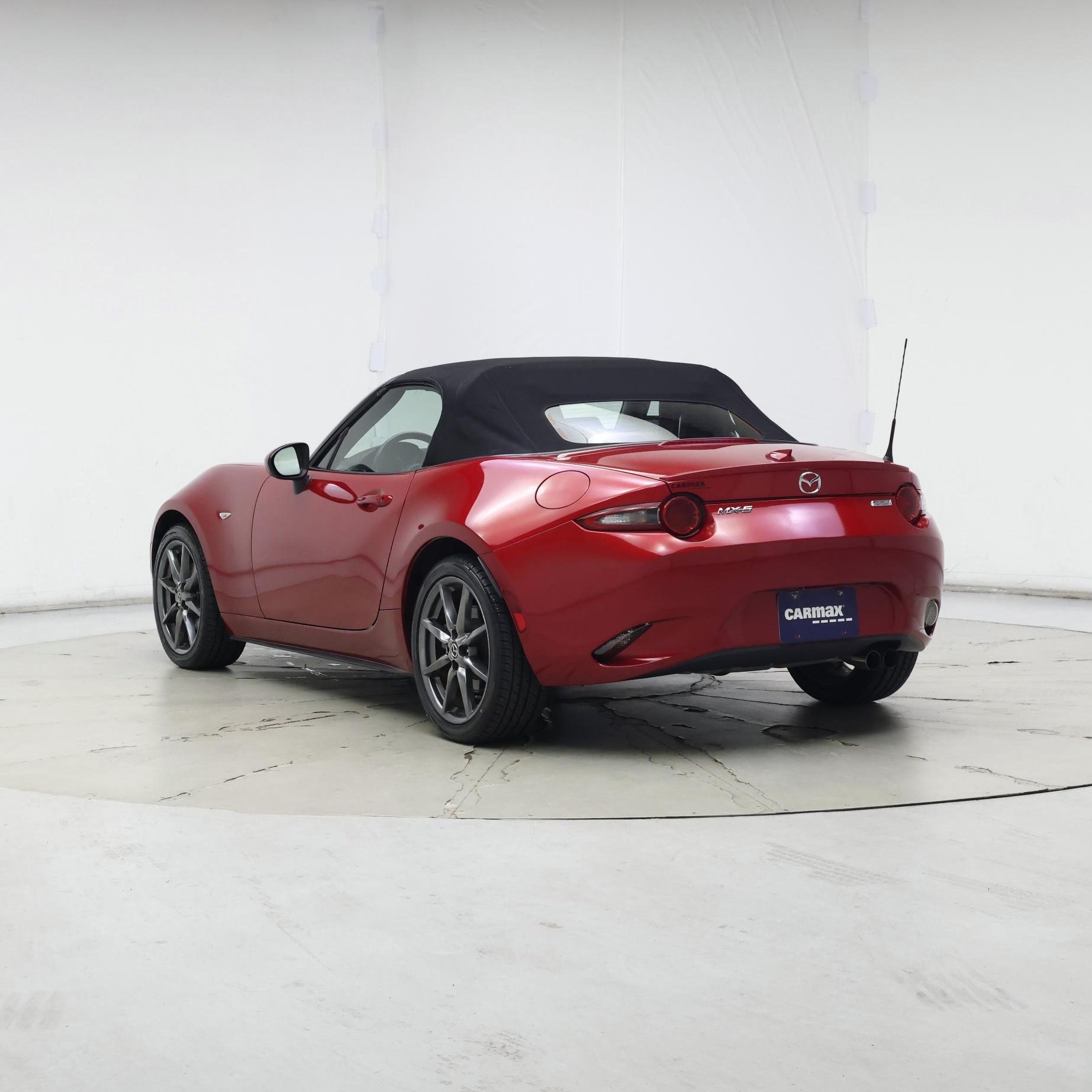 Thumbnail: 2017 Mazda MX-5 Miata - 2