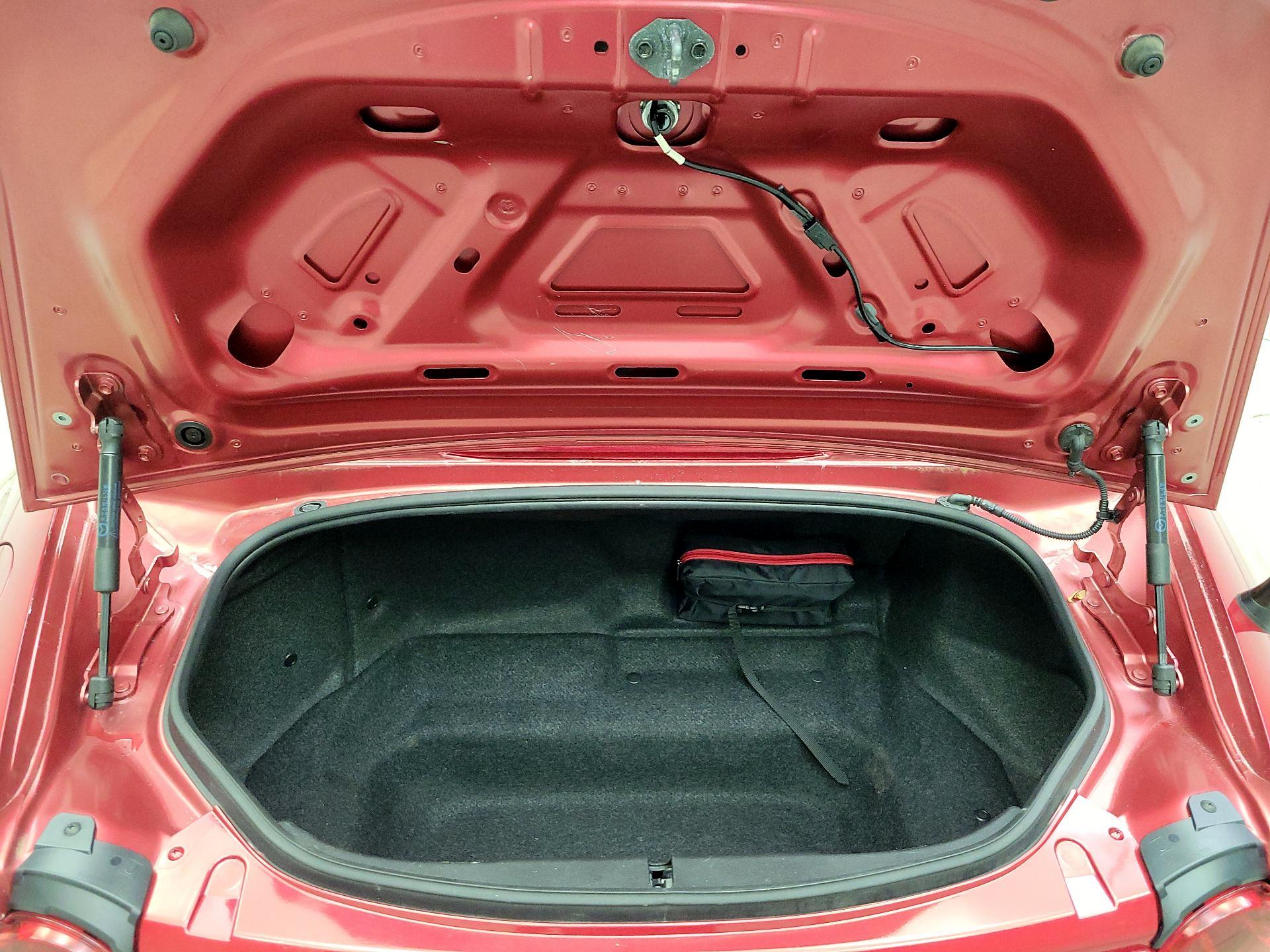 Thumbnail: 2017 Mazda MX-5 Miata - 19