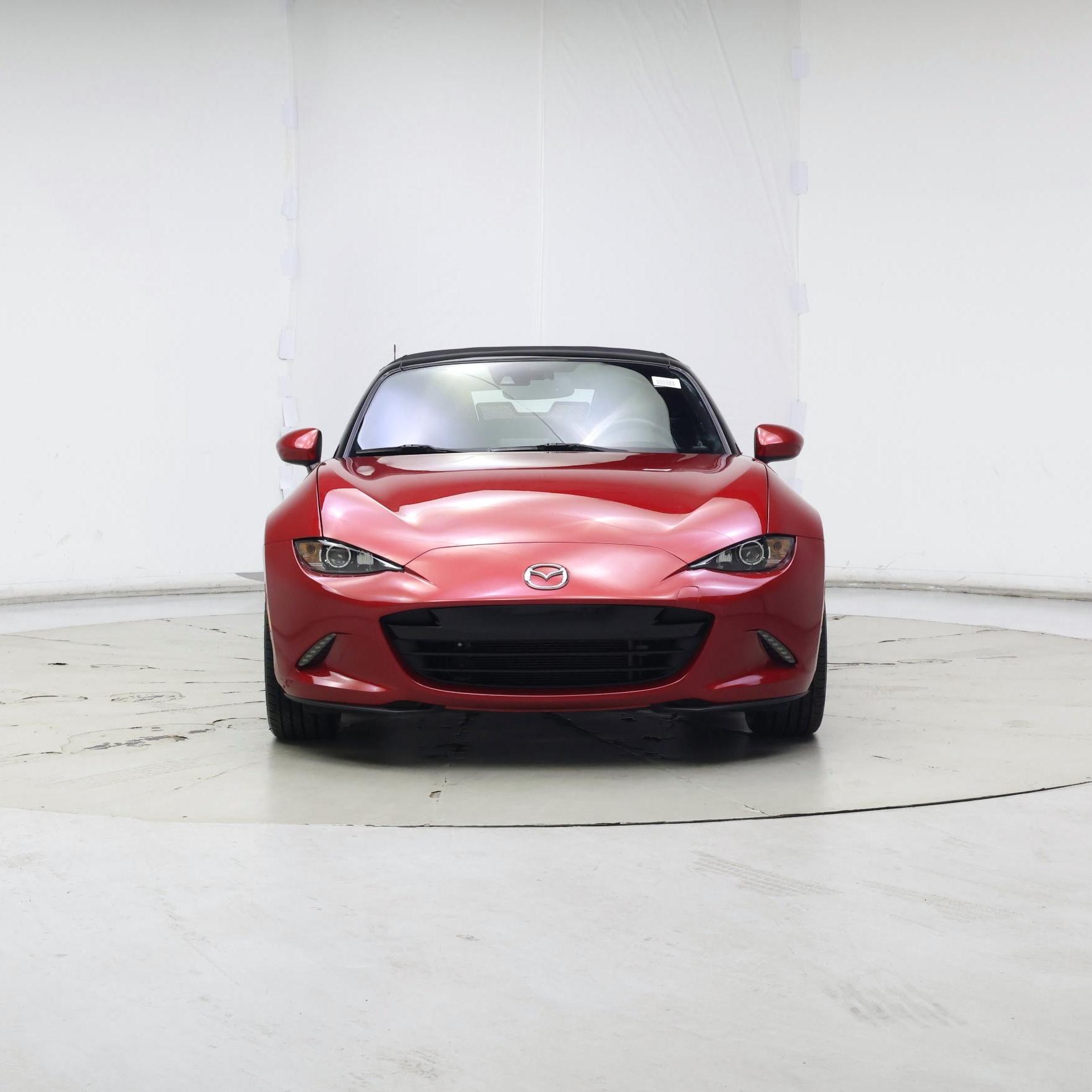 Thumbnail: 2017 Mazda MX-5 Miata - 5
