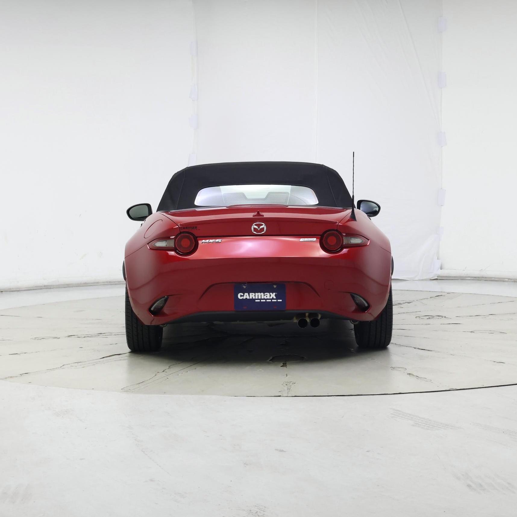 Thumbnail: 2017 Mazda MX-5 Miata - 6