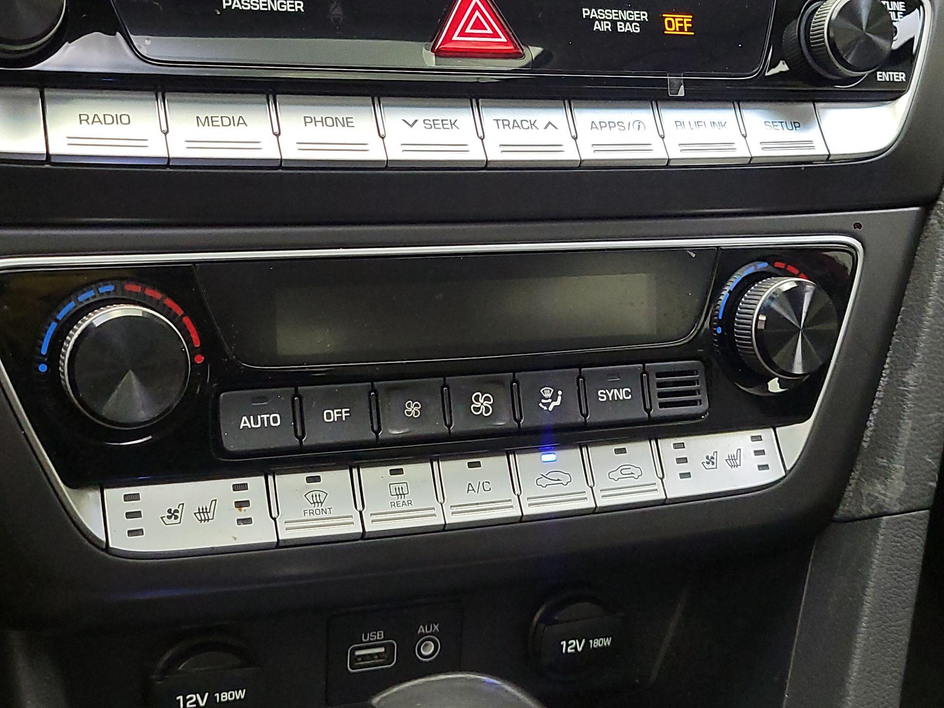 Thumbnail: 2018 Hyundai Sonata - 16