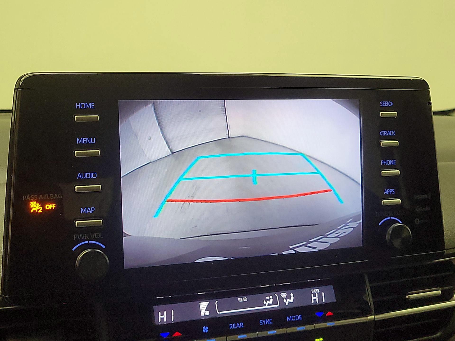 Thumbnail: 2023 Toyota Sienna - 14