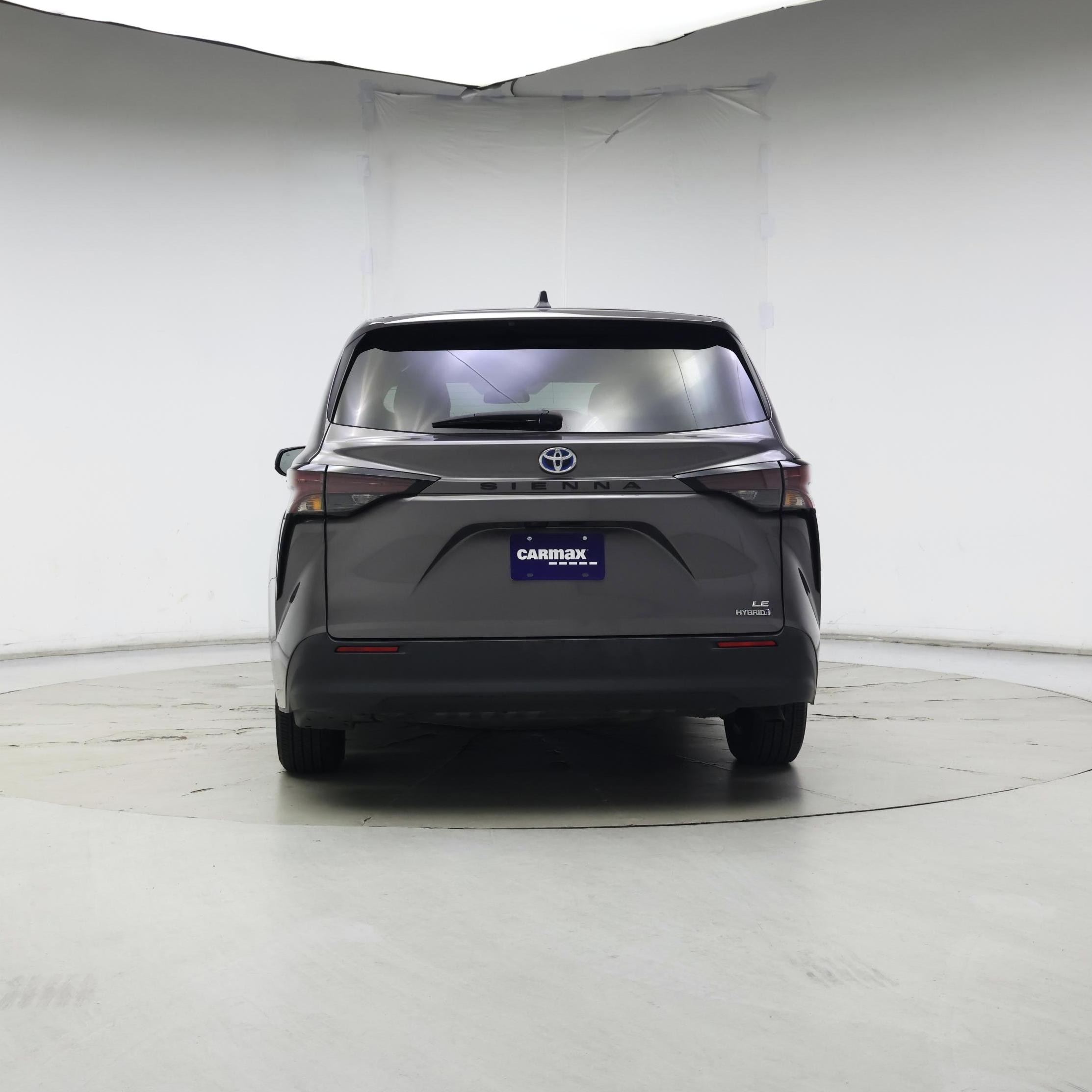 Thumbnail: 2023 Toyota Sienna - 6