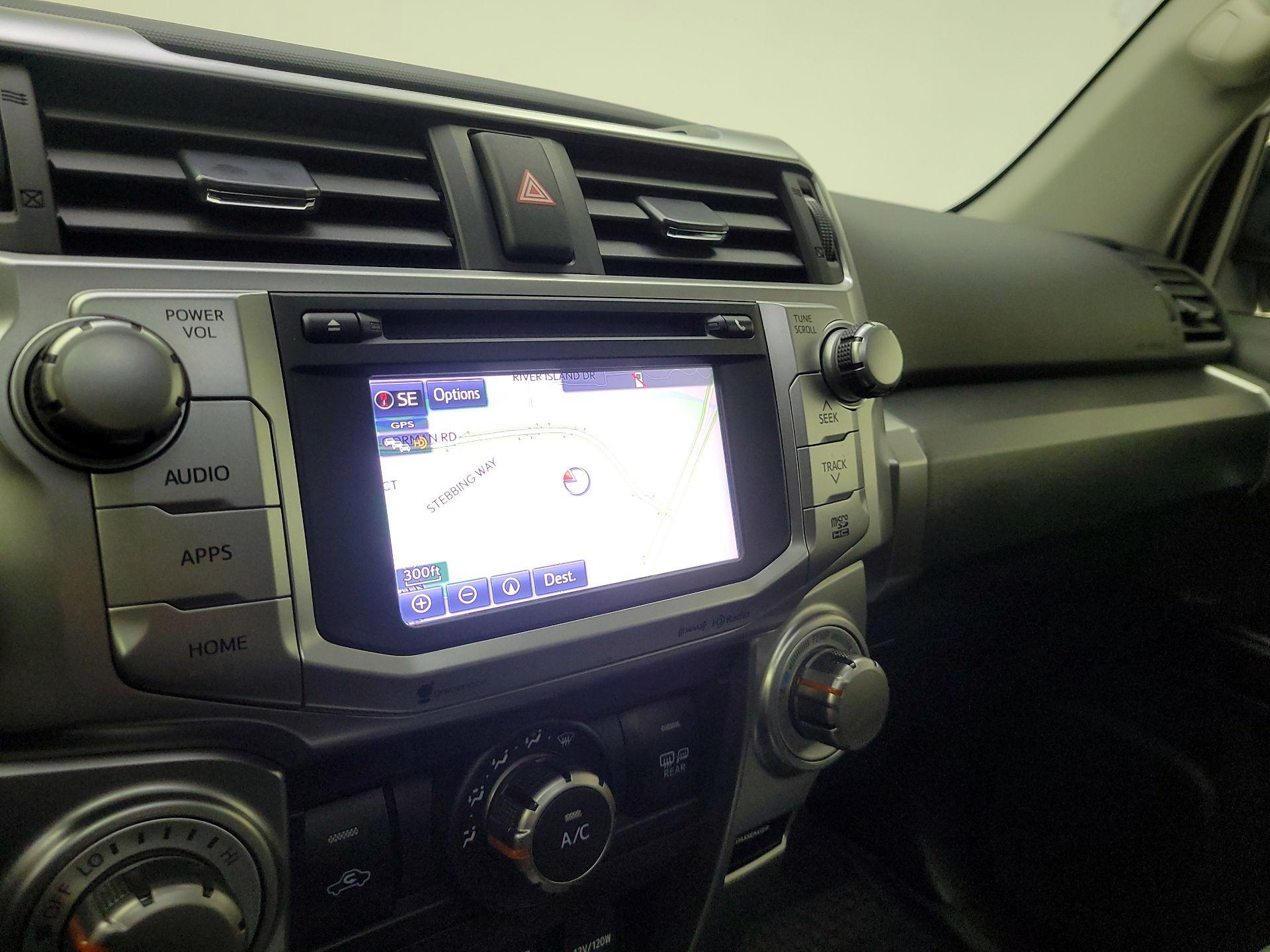 Thumbnail: 2016 Toyota 4Runner - 14