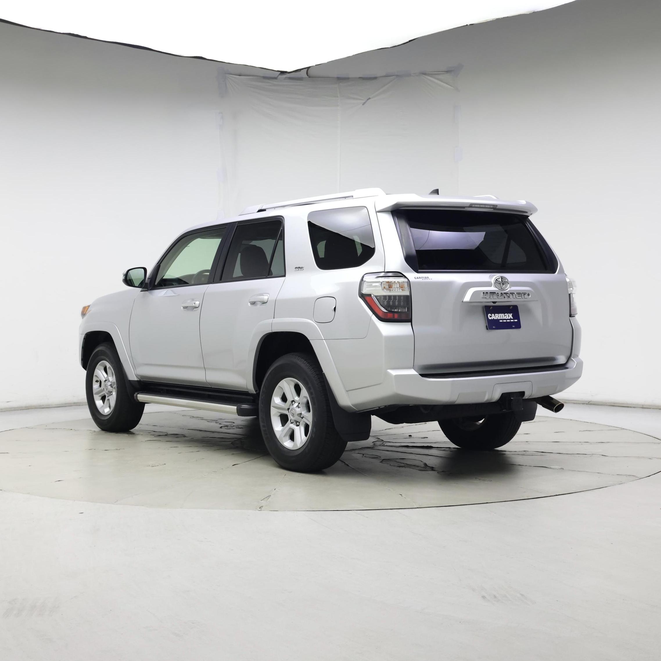 Thumbnail: 2016 Toyota 4Runner - 2
