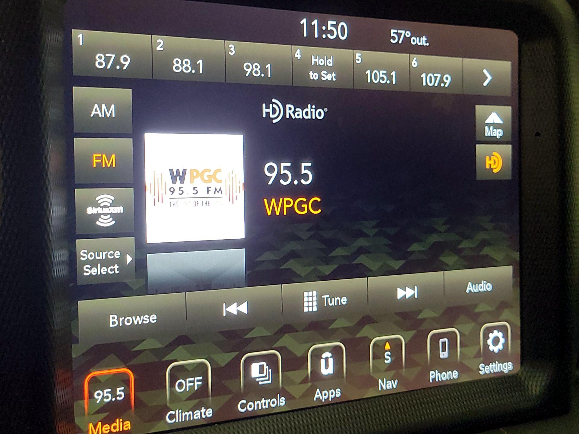 Thumbnail: 2022 Jeep Gladiator - 16