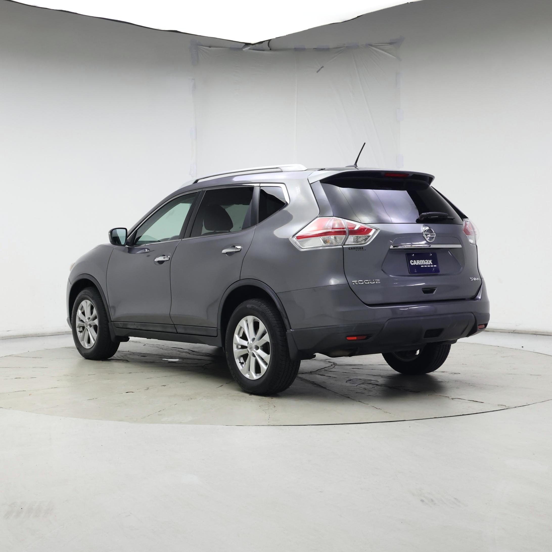 Thumbnail: 2016 Nissan Rogue - 2