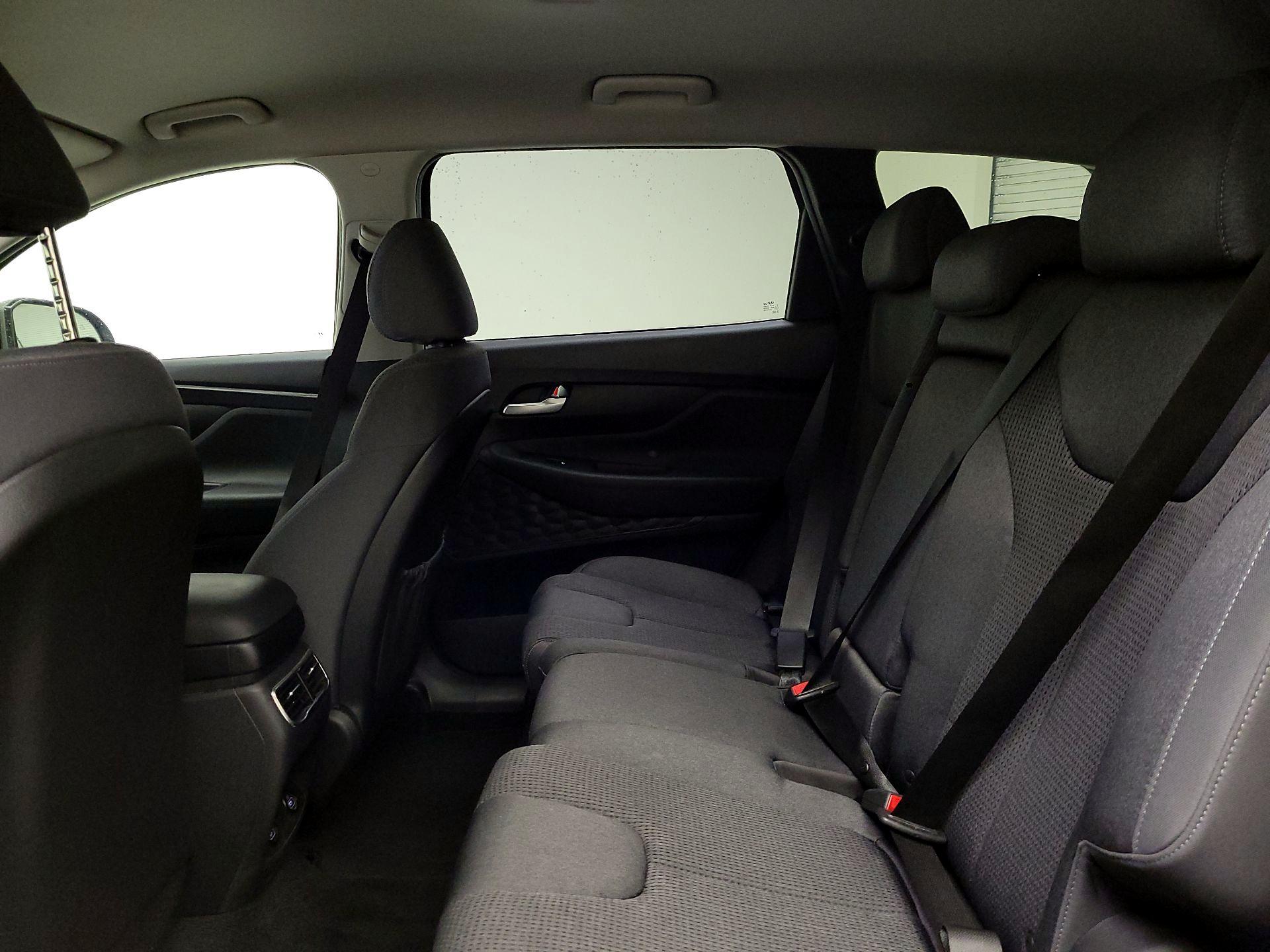 Thumbnail: 2022 Hyundai Santa Fe - 20