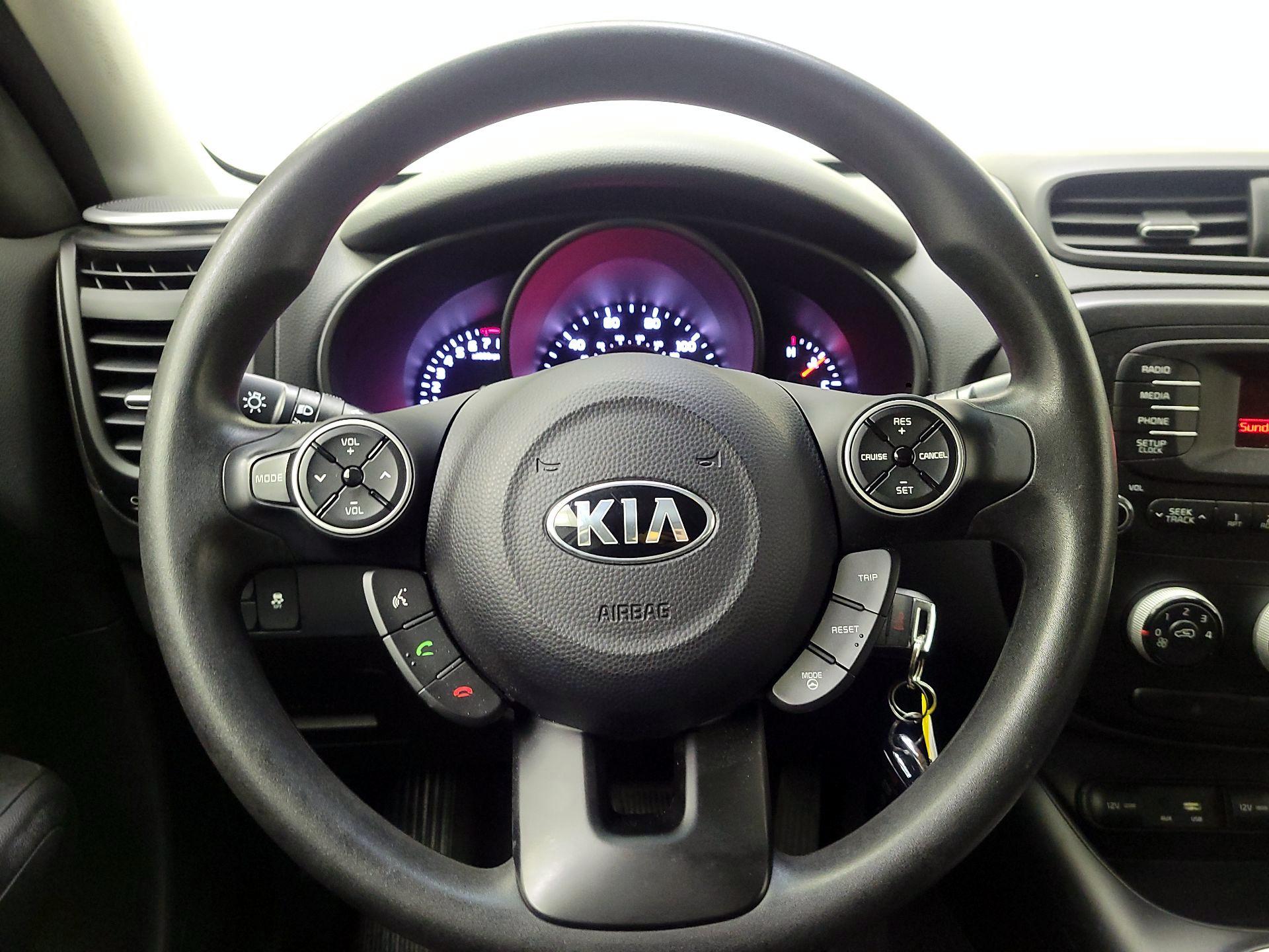 Thumbnail: 2015 Kia Soul - 10