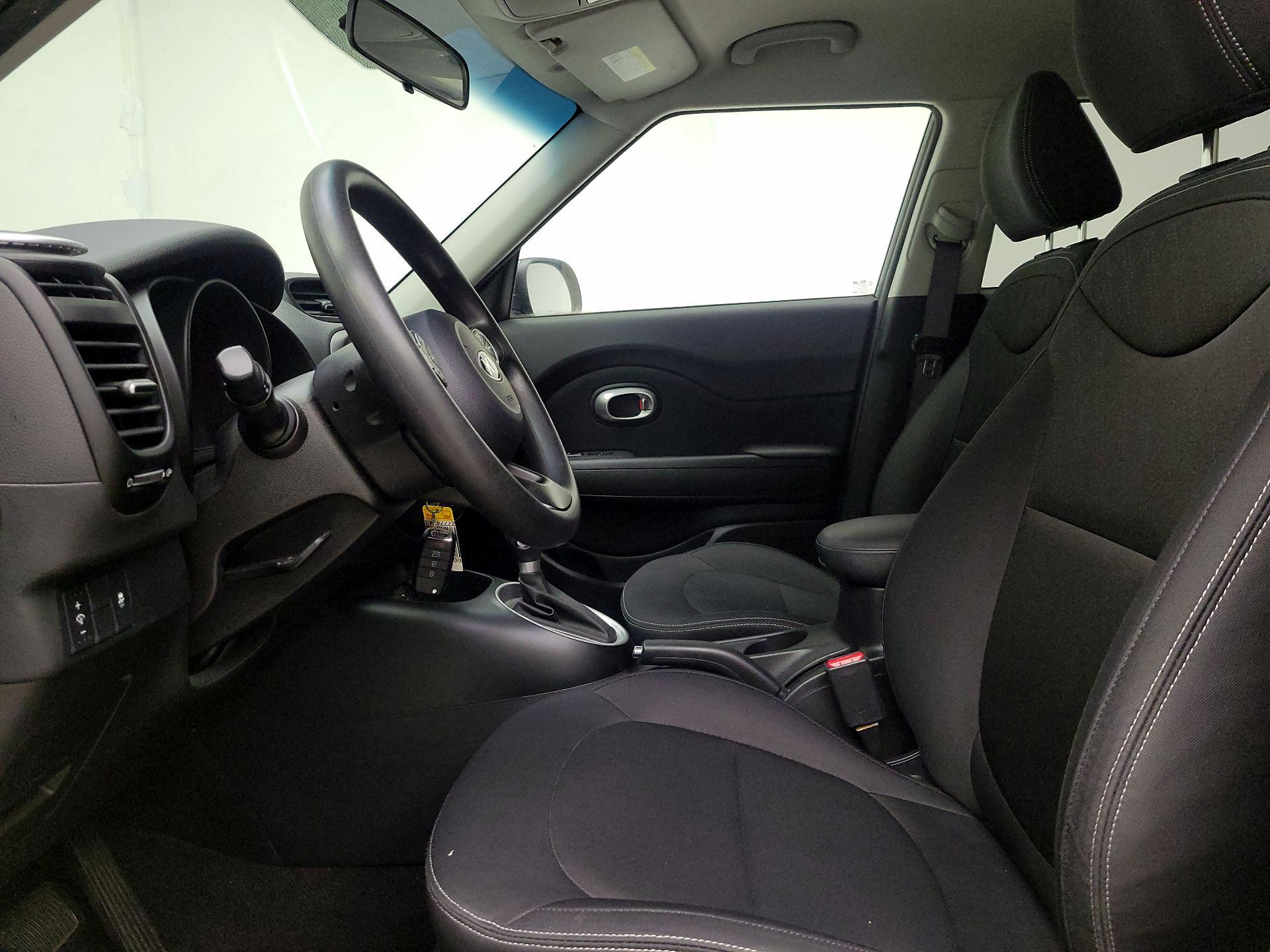 Thumbnail: 2015 Kia Soul - 11