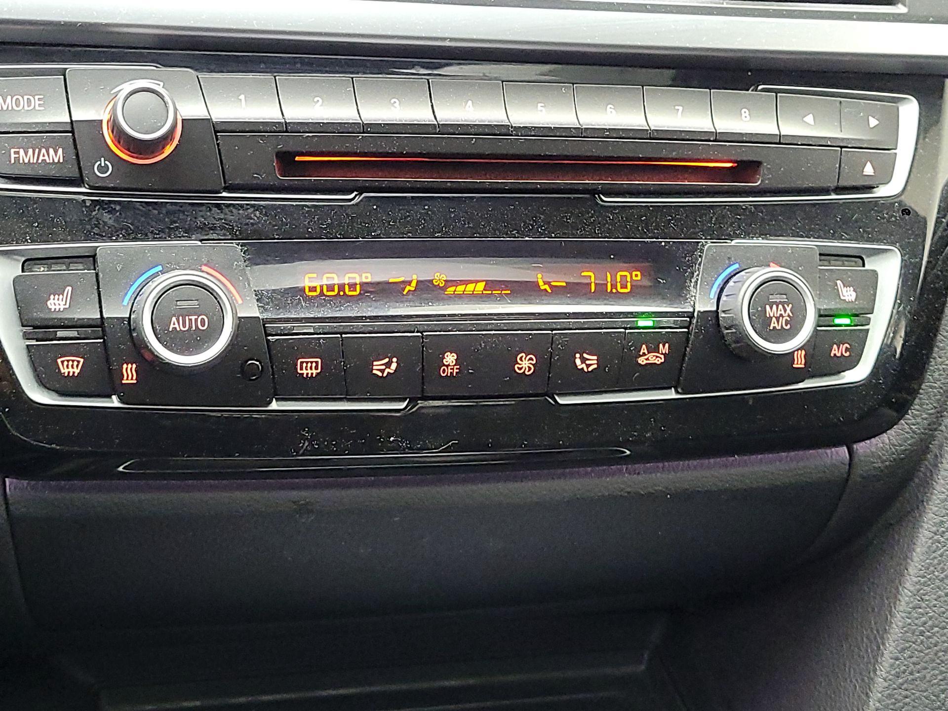 Thumbnail: 2016 BMW 3 Series - 17